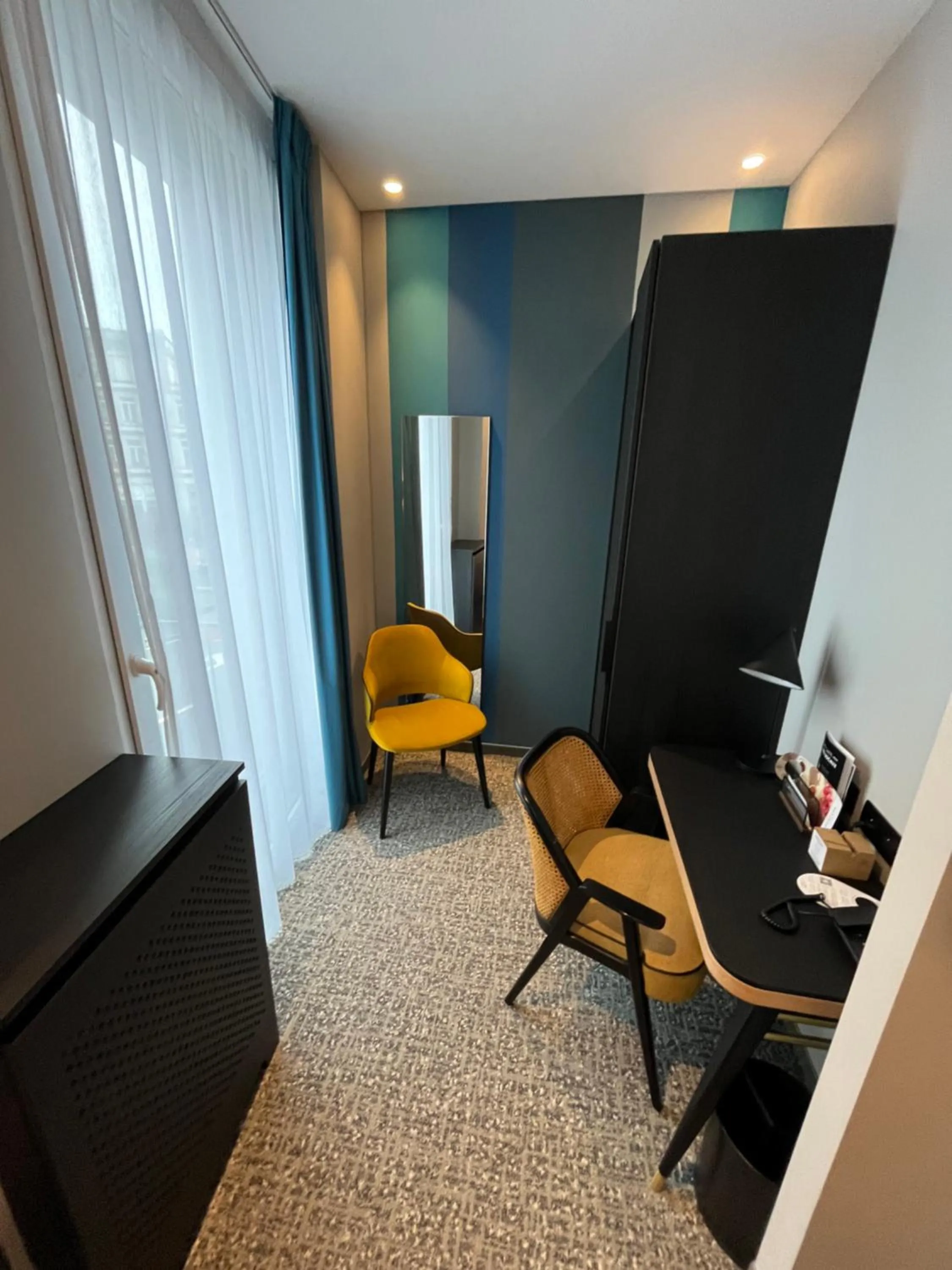 Seating area in Mercure Epinal Centre