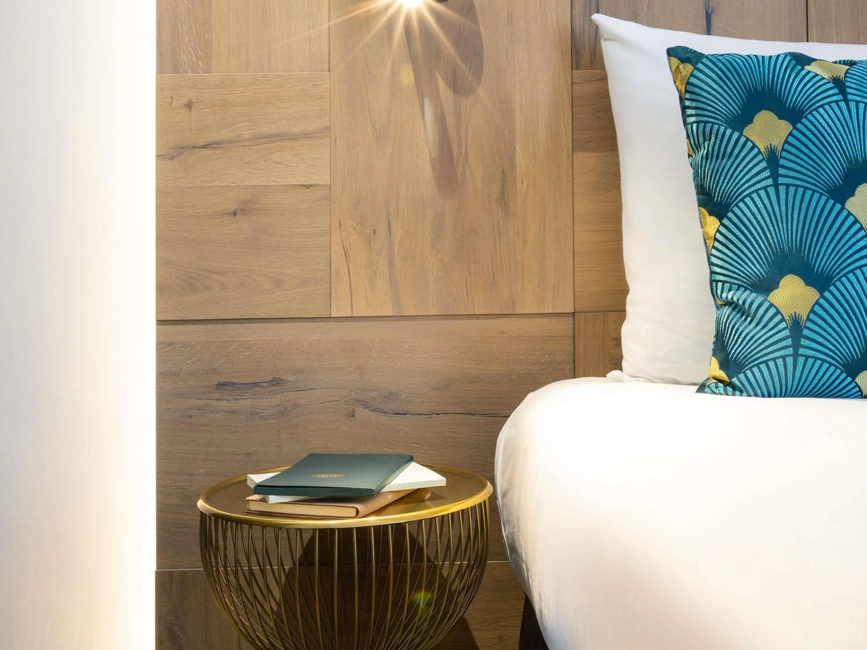 Bedroom, Bed in Mercure Epinal Centre