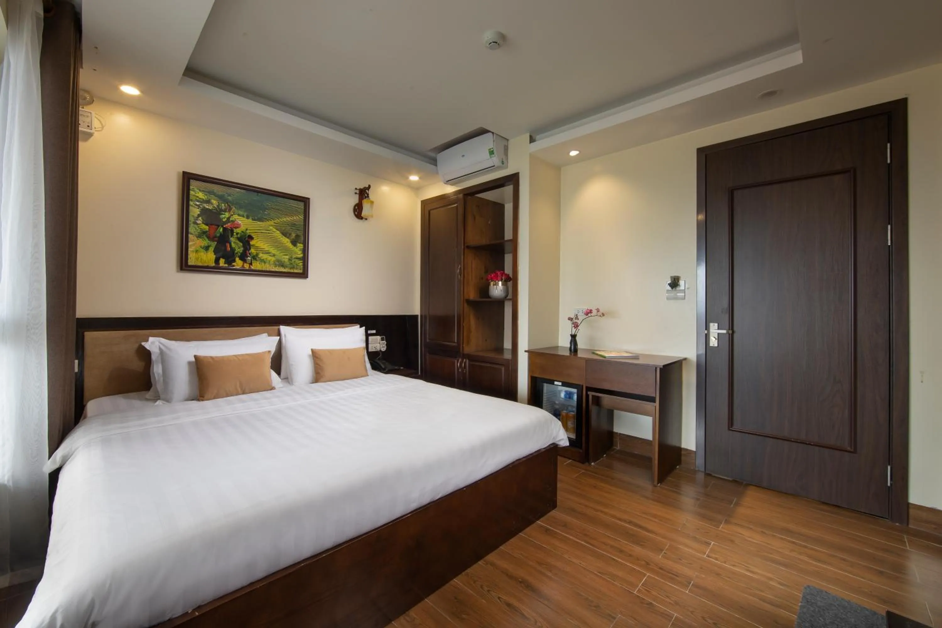 Bed in Sapphire Sapa Hotel
