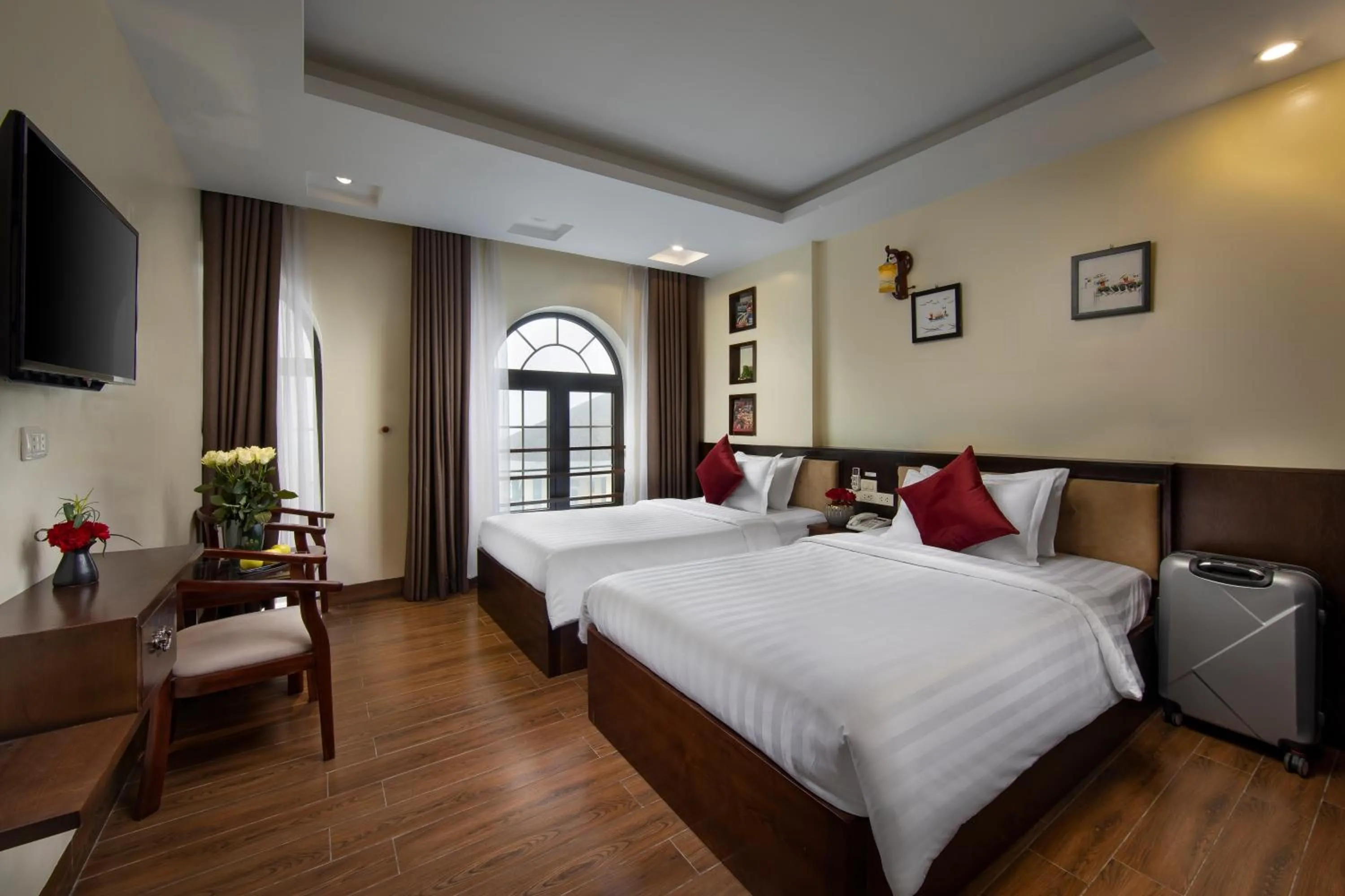 Bed in Sapphire Sapa Hotel