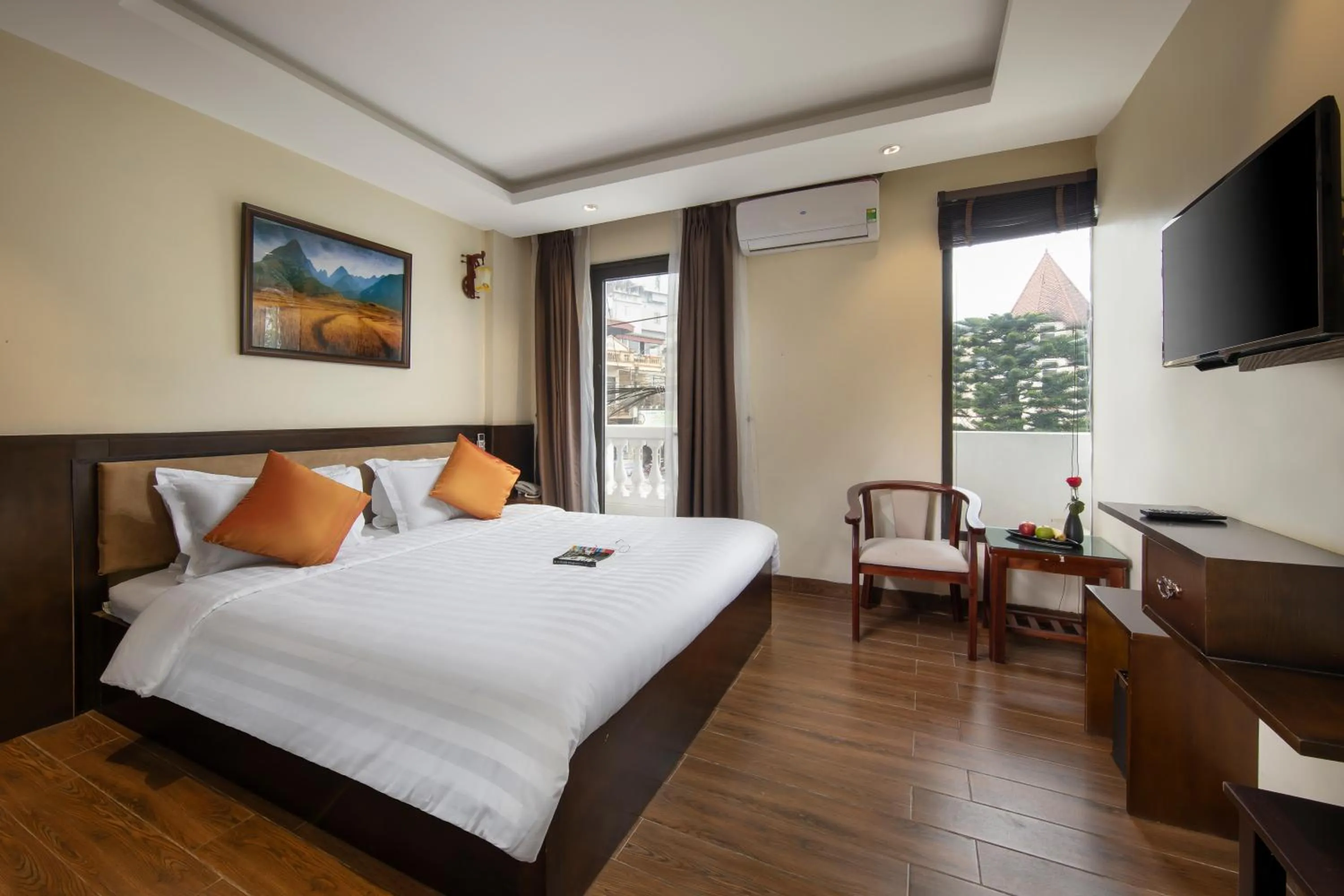 Bedroom, Bed in Sapphire Sapa Hotel