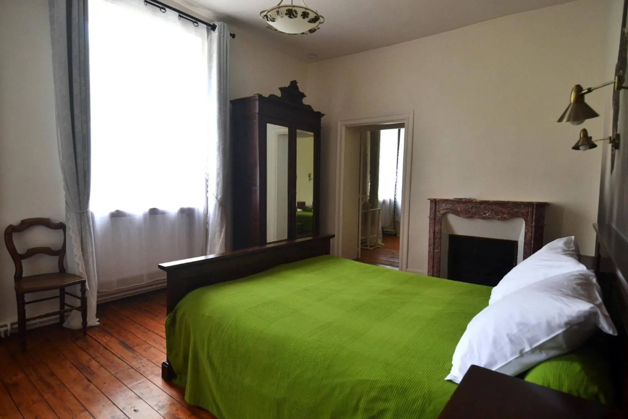 Bed in Le Manoir