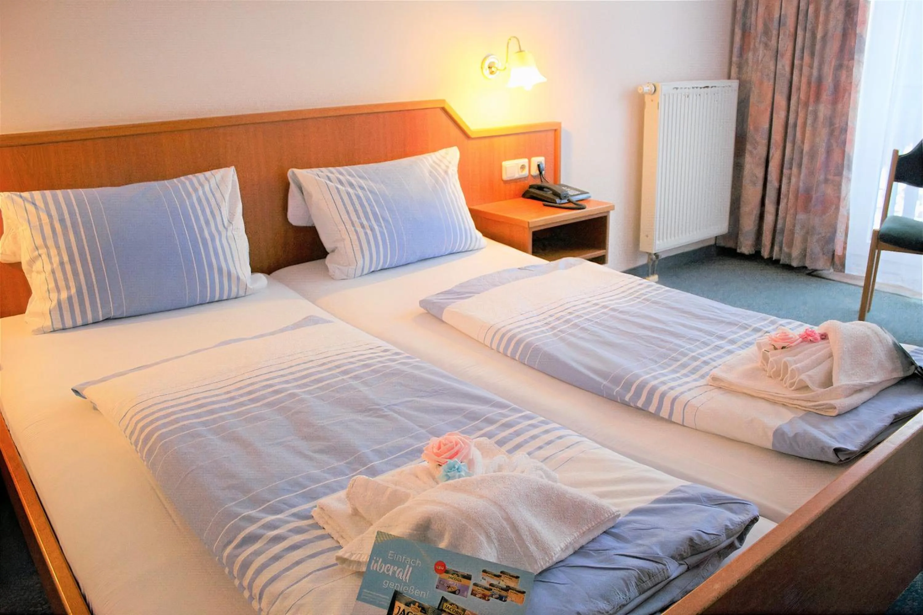 Bed in Waldhotel Feldbachtal