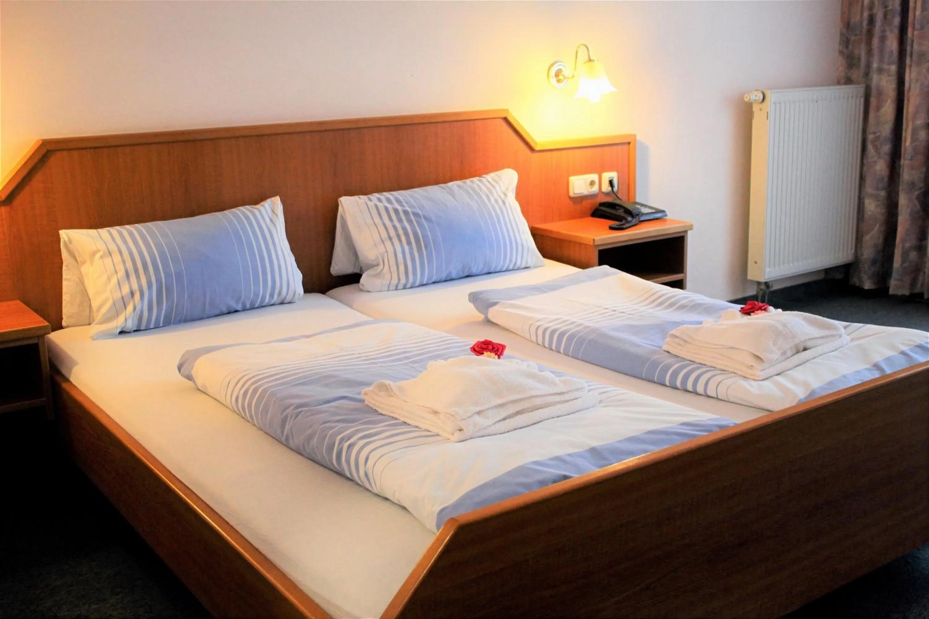 Bed in Waldhotel Feldbachtal