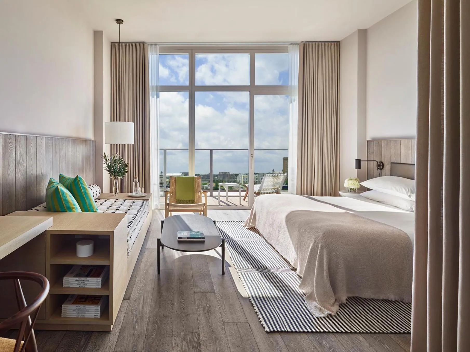 Photo of the whole room, Bed in Asbury Ocean Club Hotel