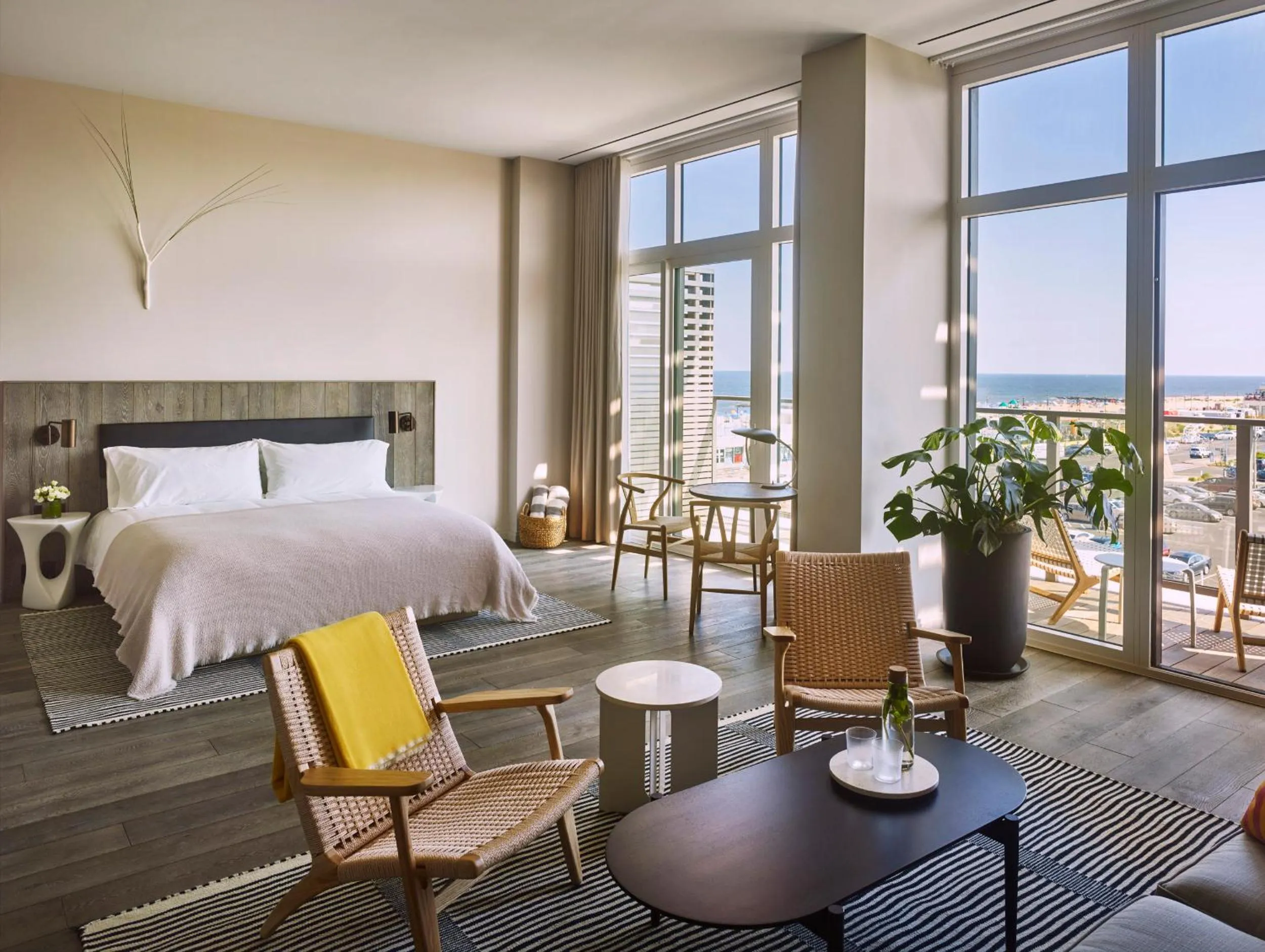 Photo of the whole room, Bed in Asbury Ocean Club Hotel