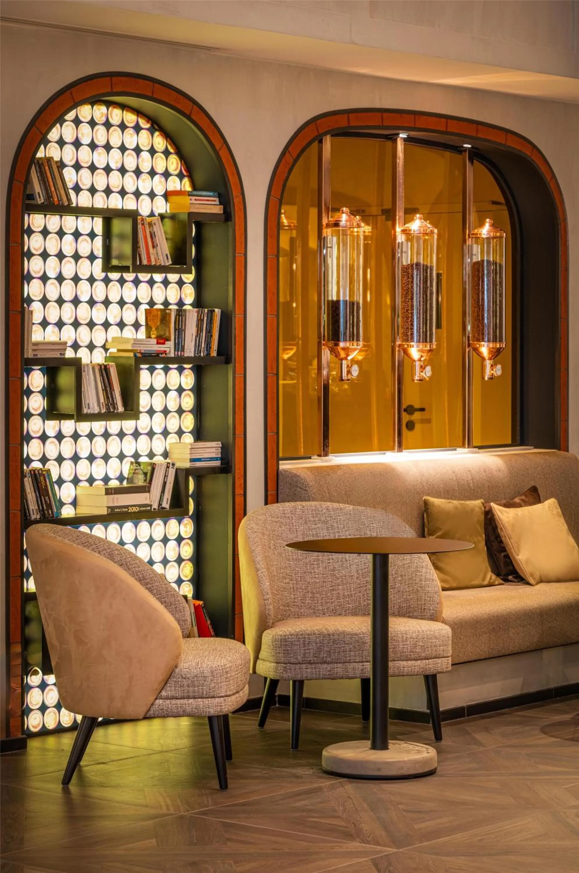 Lobby or reception in FirstName Toulouse