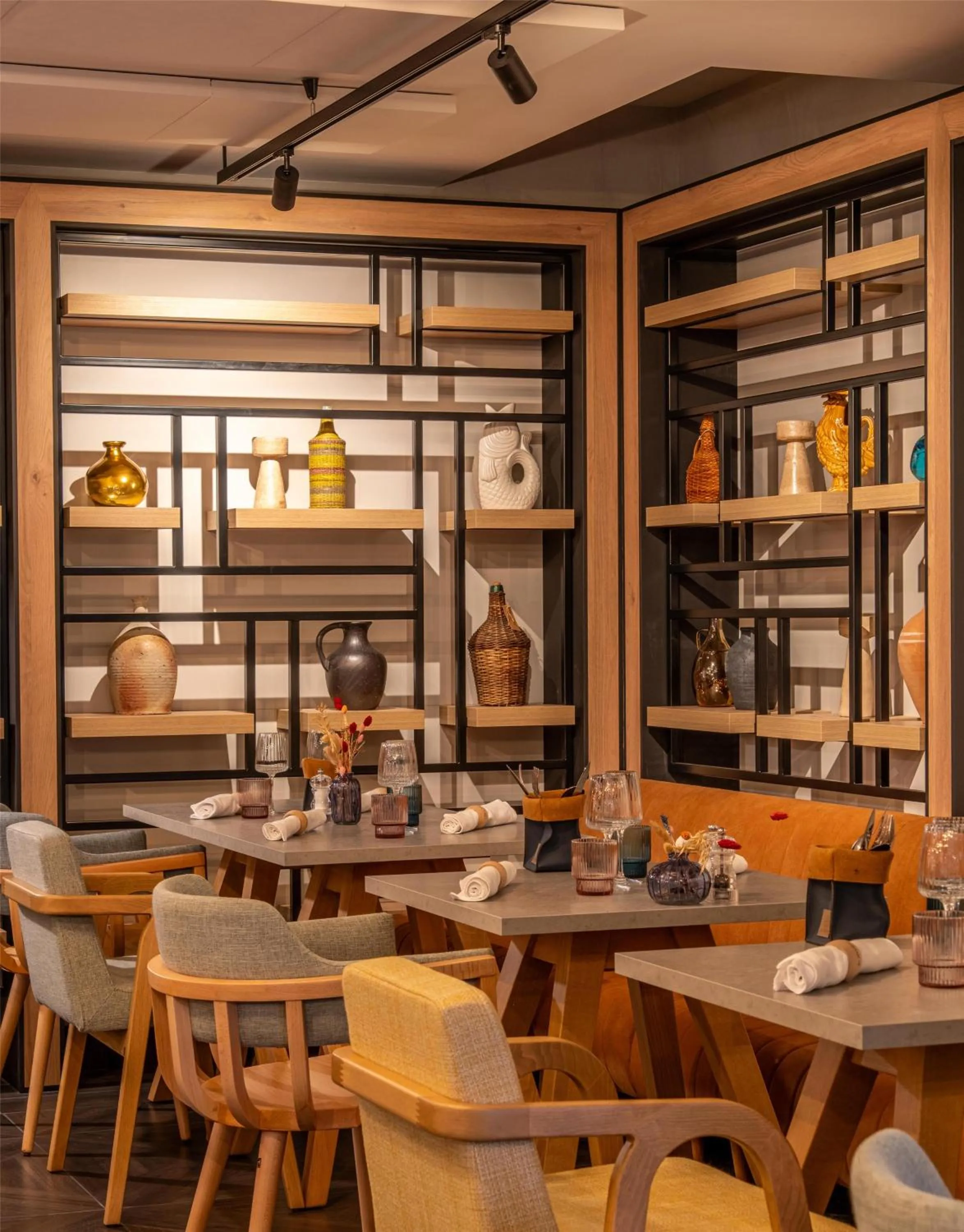 Restaurant/places to eat in FirstName Toulouse