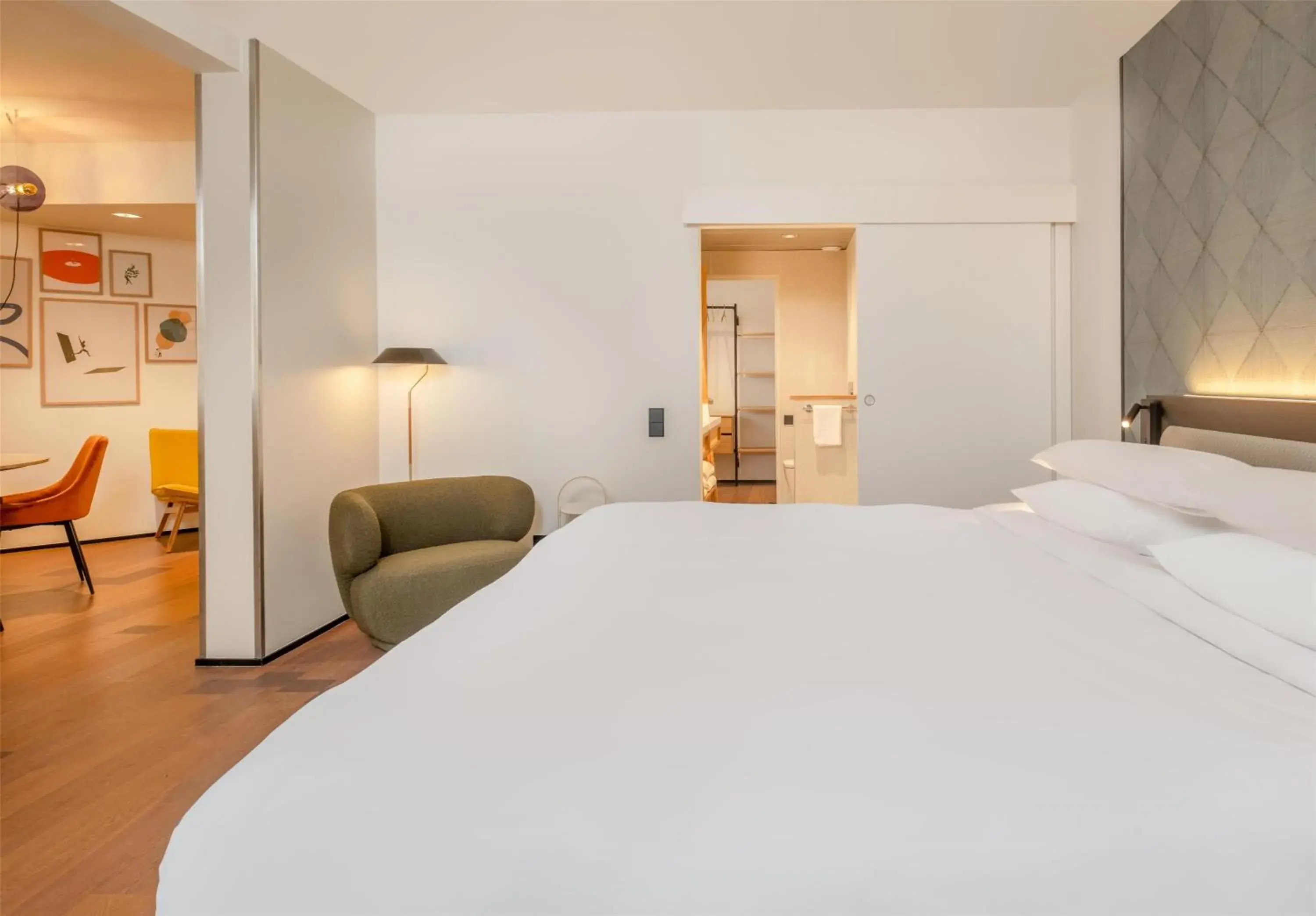 Bedroom, Bed in FirstName Toulouse Bedroom, Bed in FirstName Toulouse