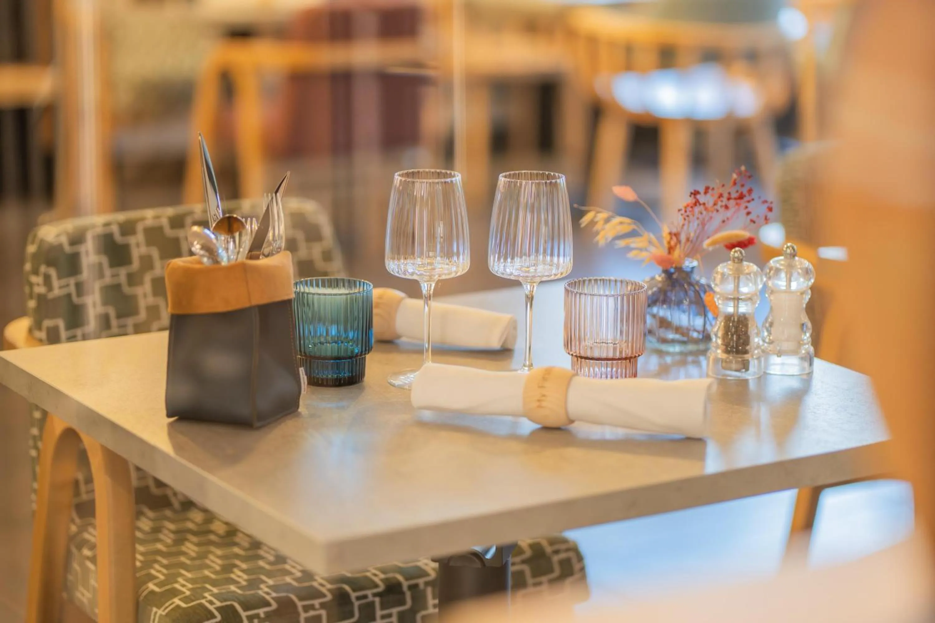 Restaurant/places to eat in FirstName Toulouse, part of JdV by Hyatt