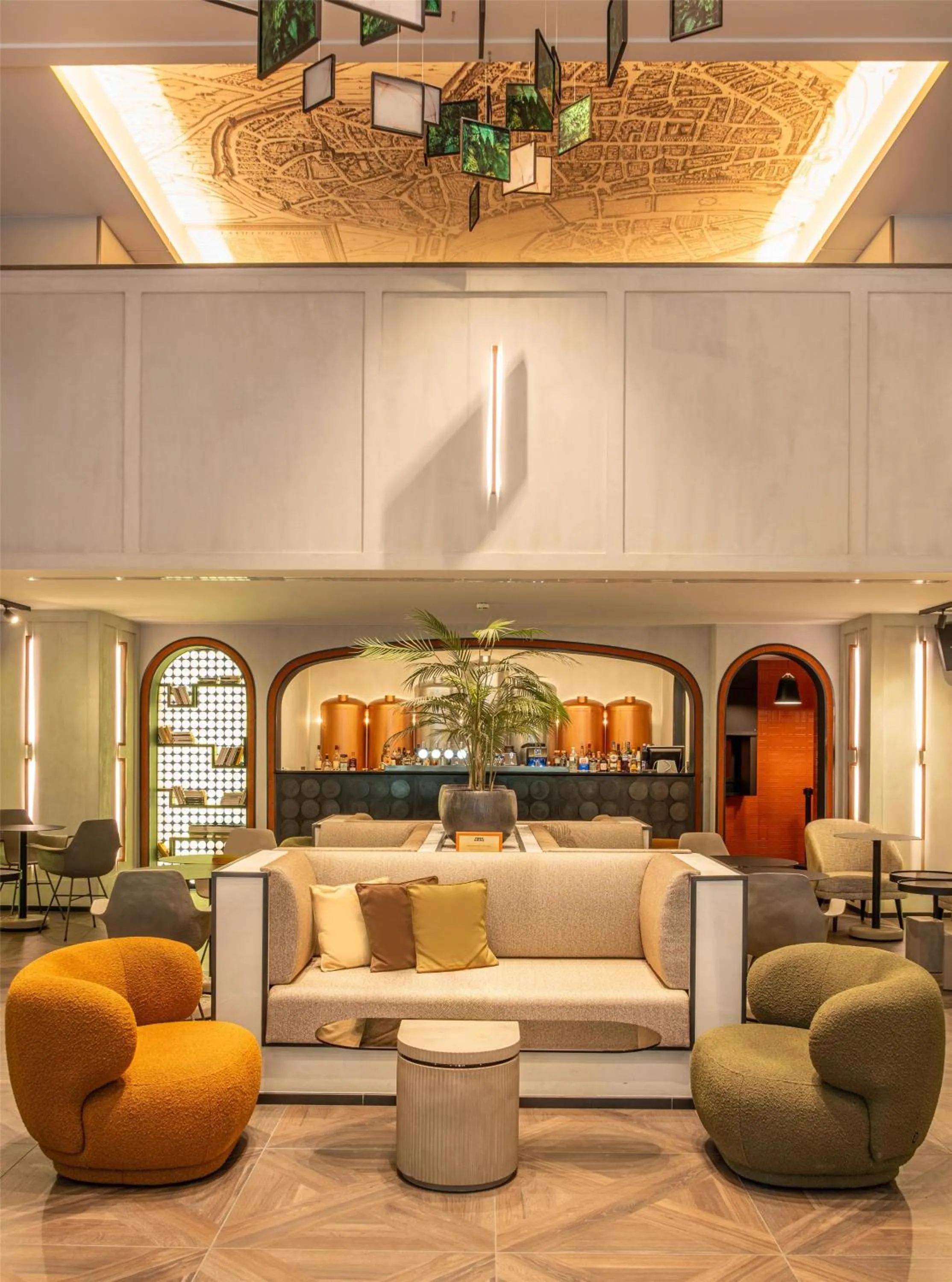 Lobby or reception in FirstName Toulouse