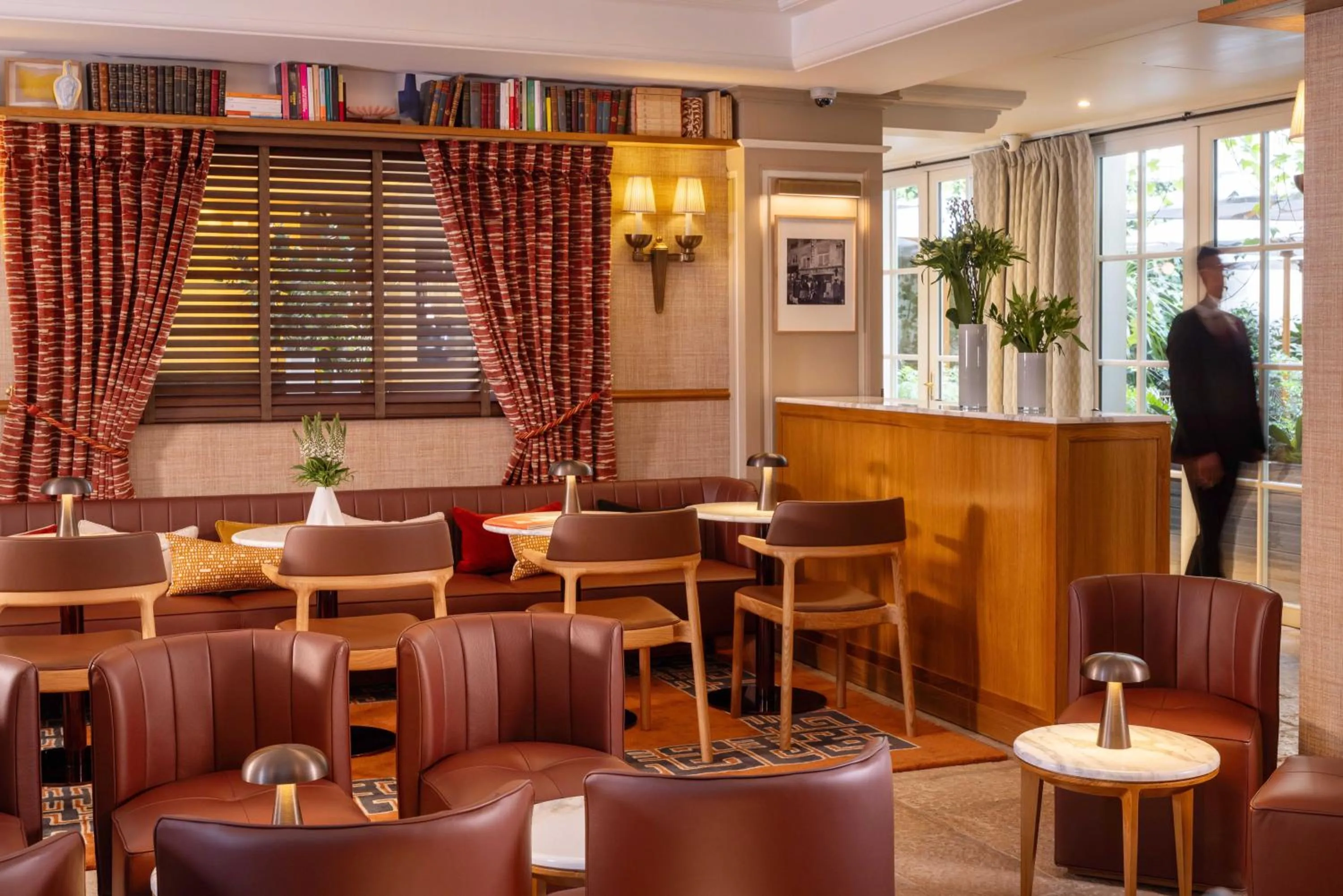 Lounge or bar in Hôtel D'Aubusson