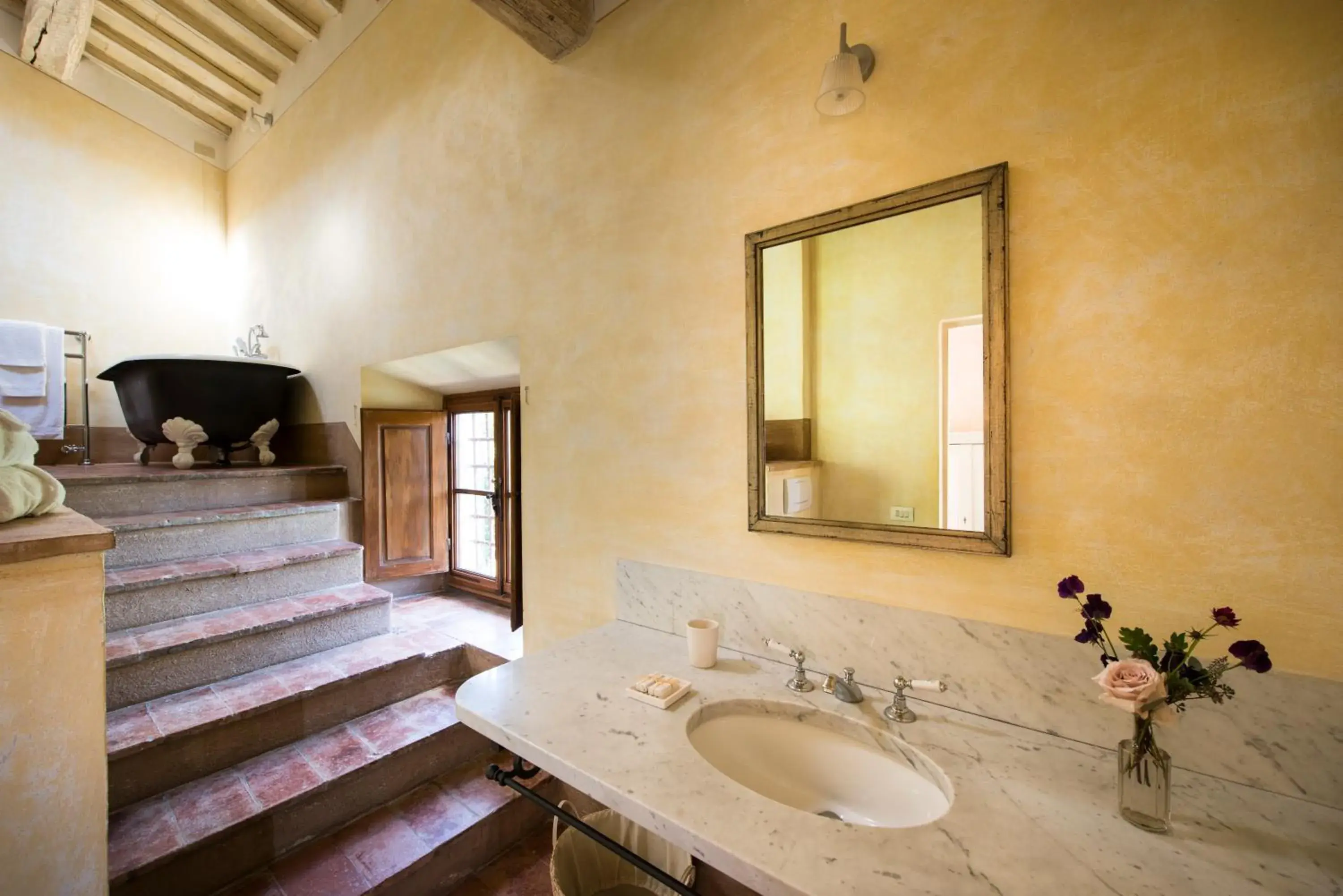 Double or Twin Room with Garden View in Borgo Pignano Volterra Tuscany Double or Twin Room with Garden View in Borgo Pignano Volterra Tuscany