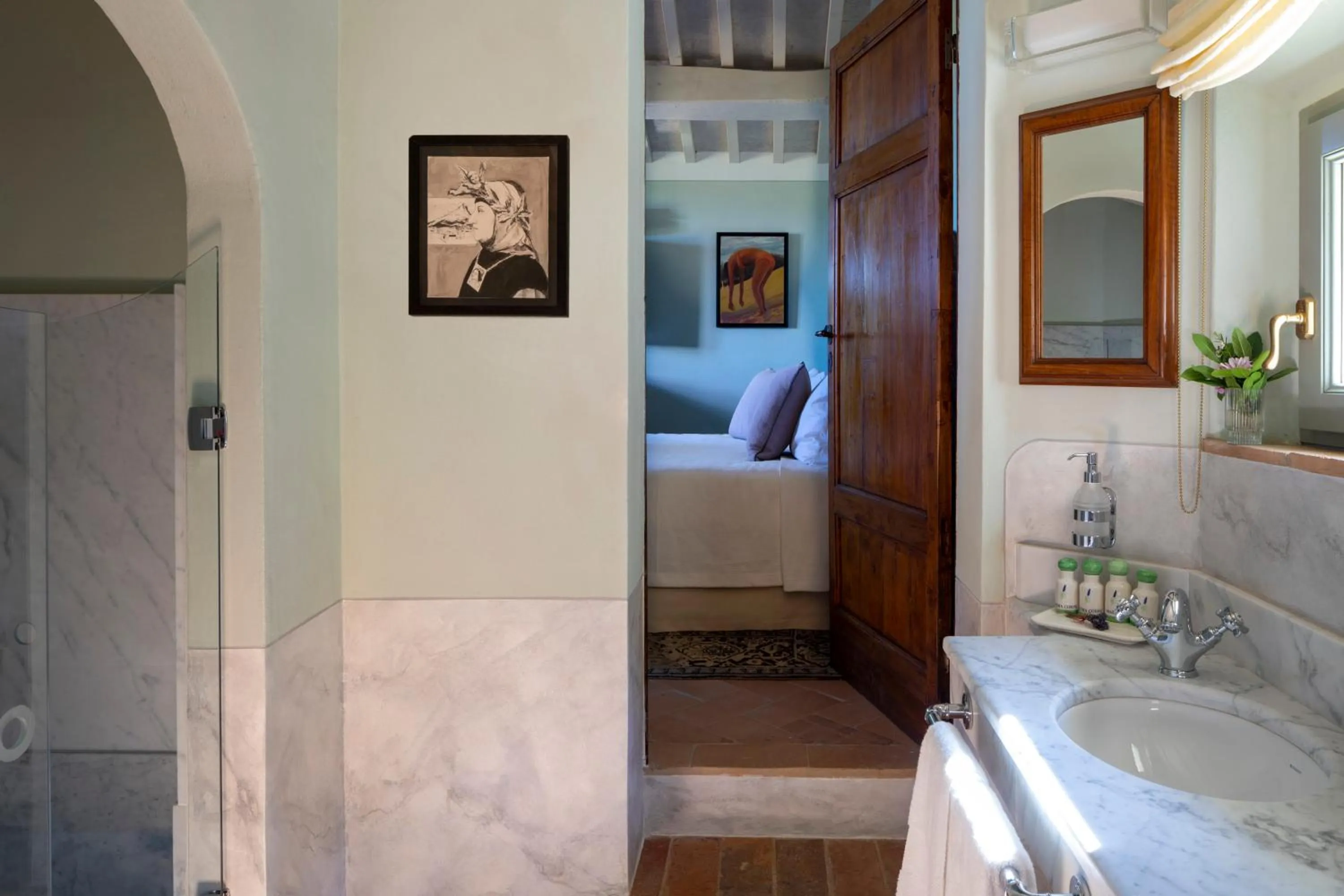 Bathroom, Bed in Borgo Pignano Tuscany