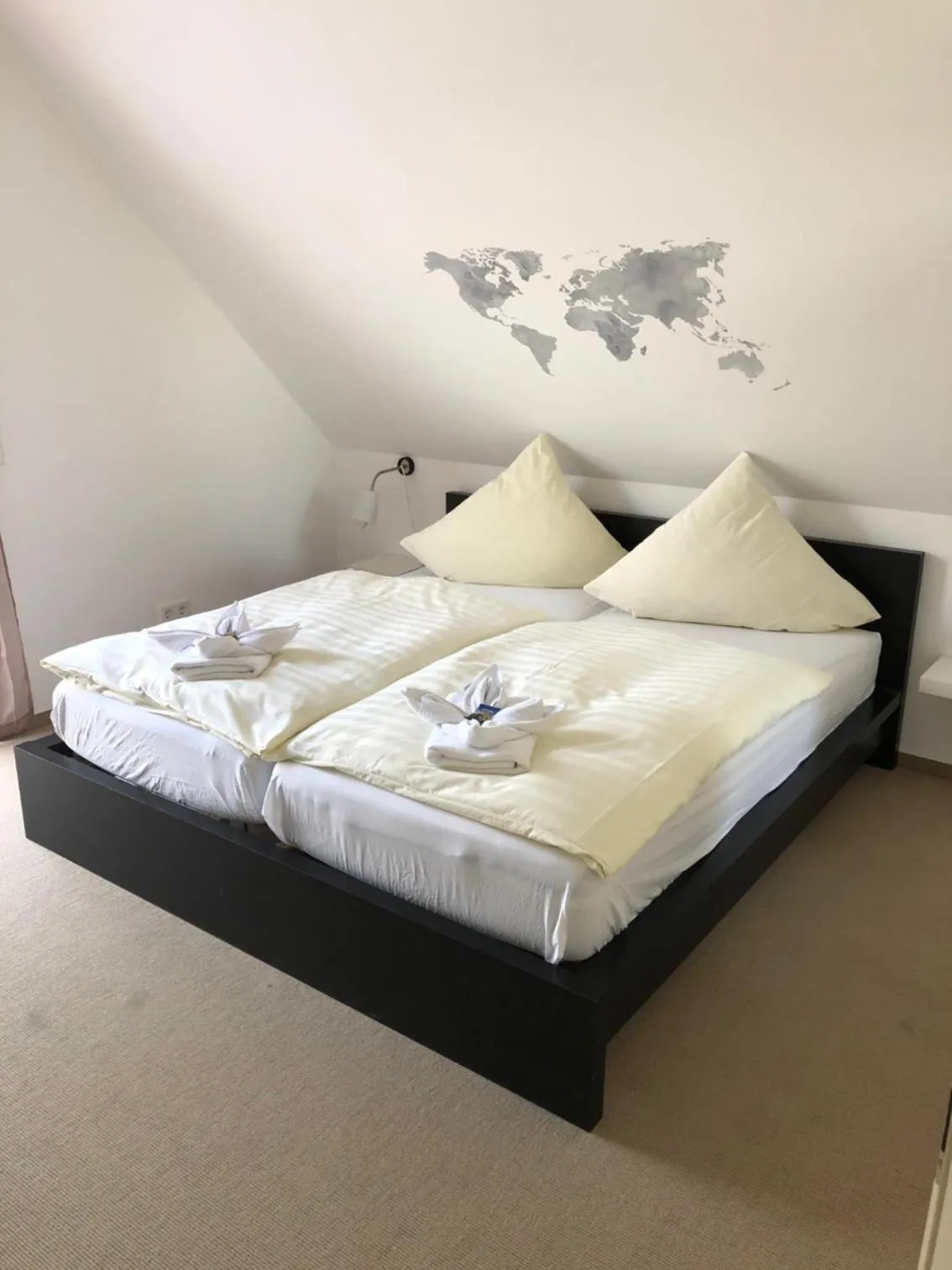 Bed in NOX - Bed & Breakfast