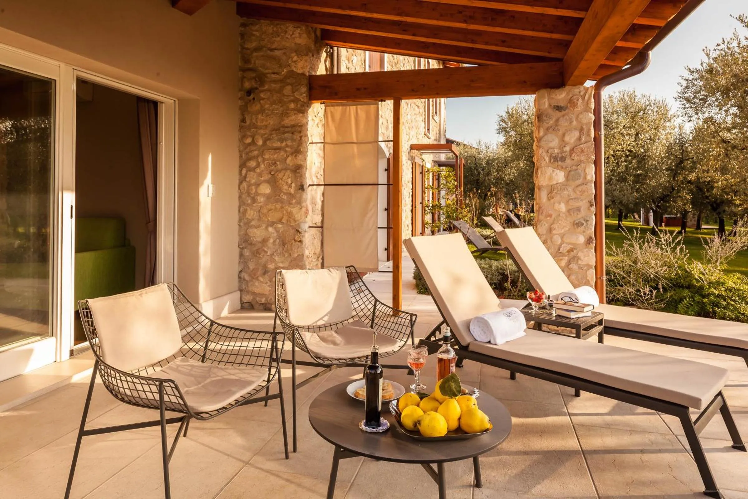 Patio in Quercia Belvedere Relais