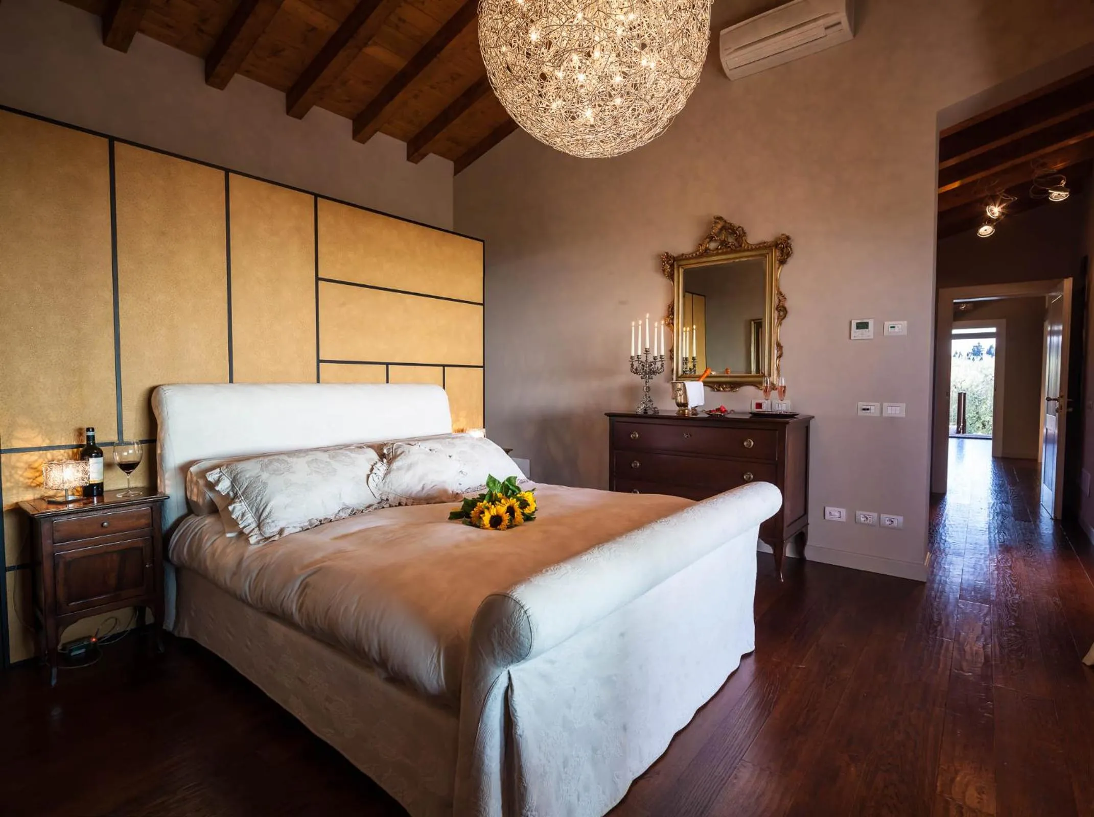 Bed in Quercia Belvedere Relais