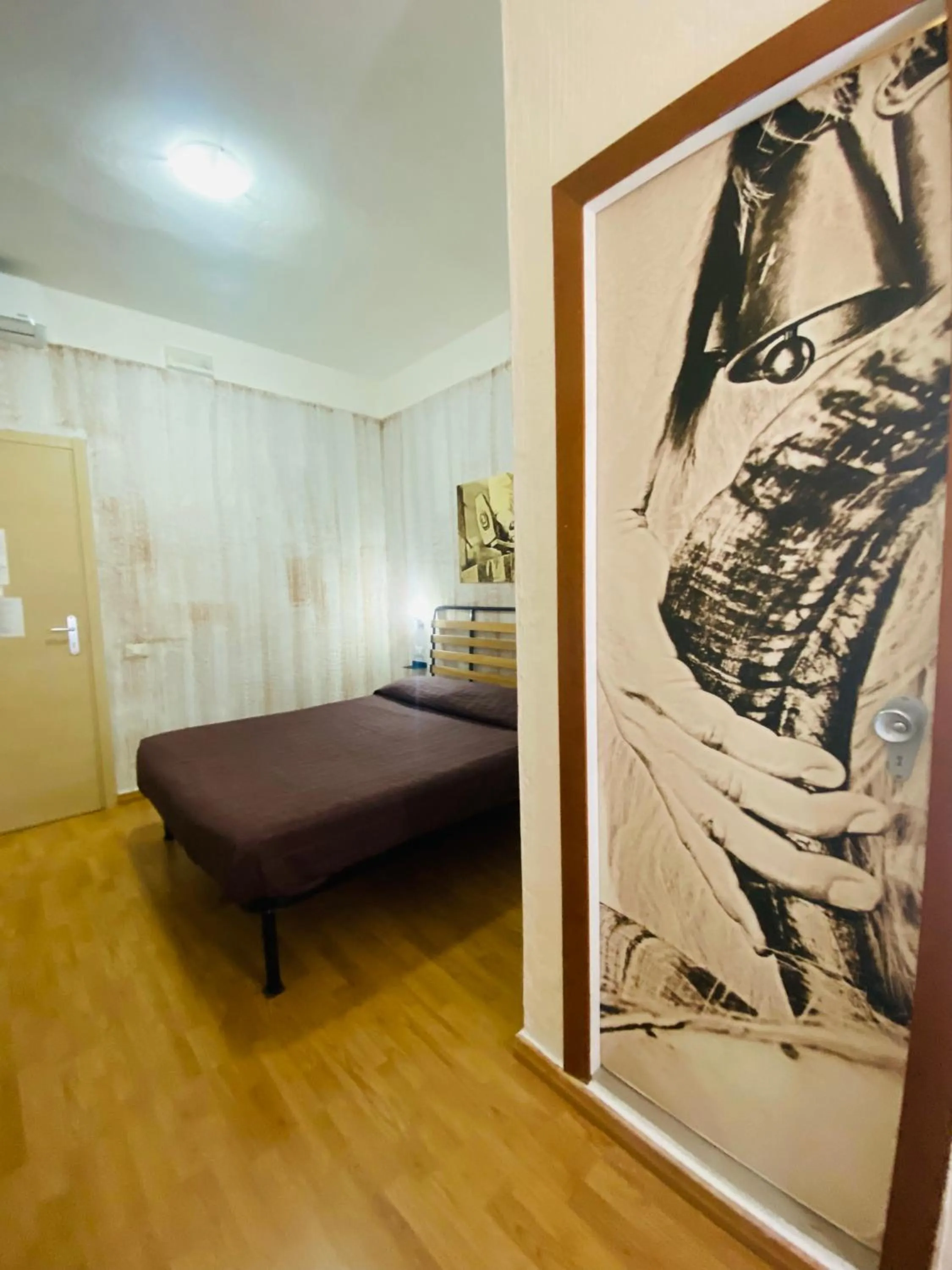 Green Gallery Hotel and Restaurant