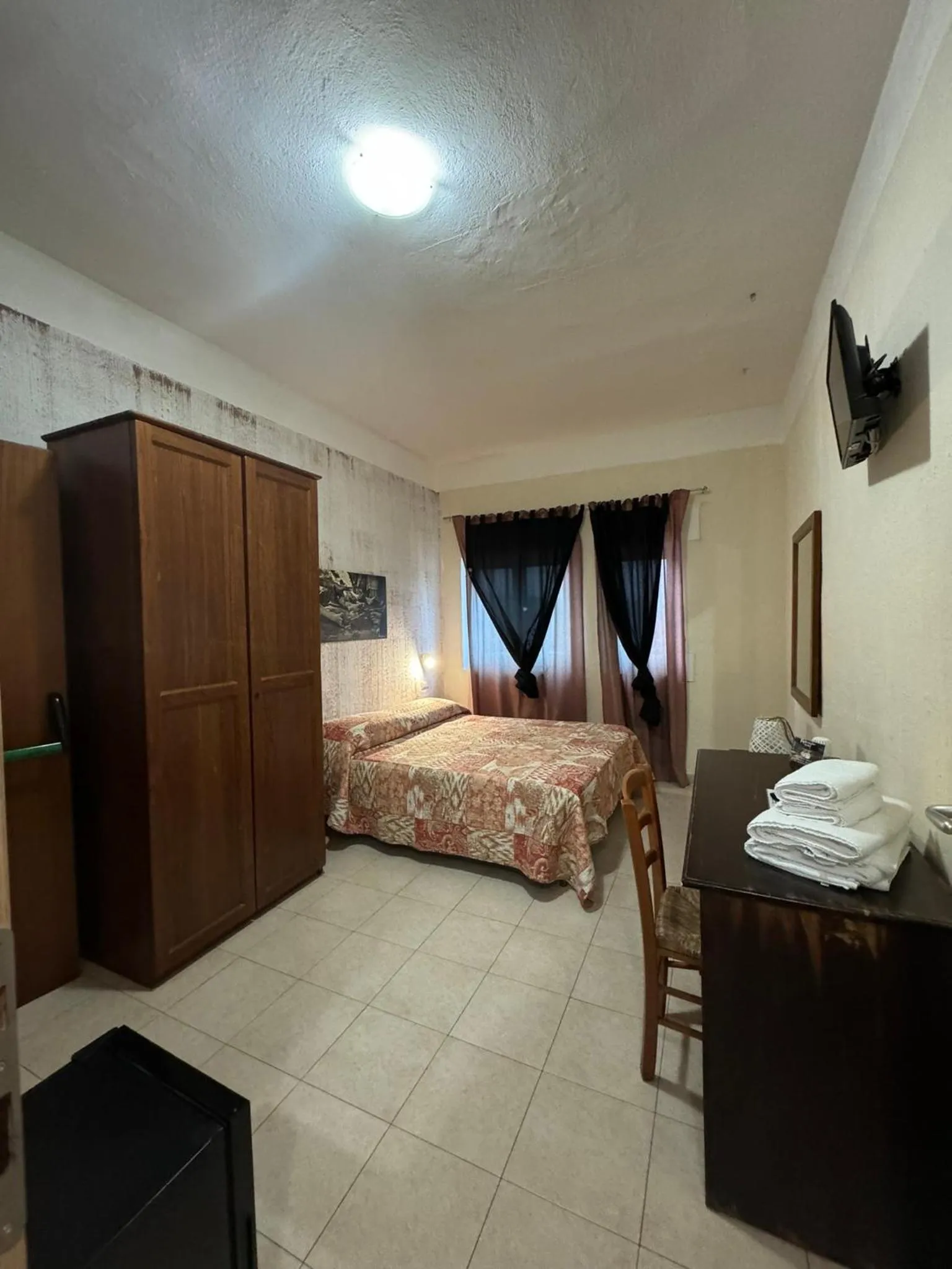 Green Gallery Hotel and Restaurant