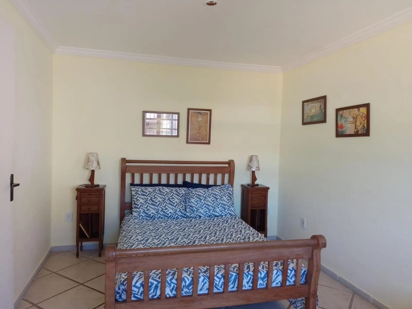 Bedroom, Bed in DUNAS BEACH - (Praia de Dunas e Forte) - Arejado e luminoso com amplo espaço esterno e churrasqueira.