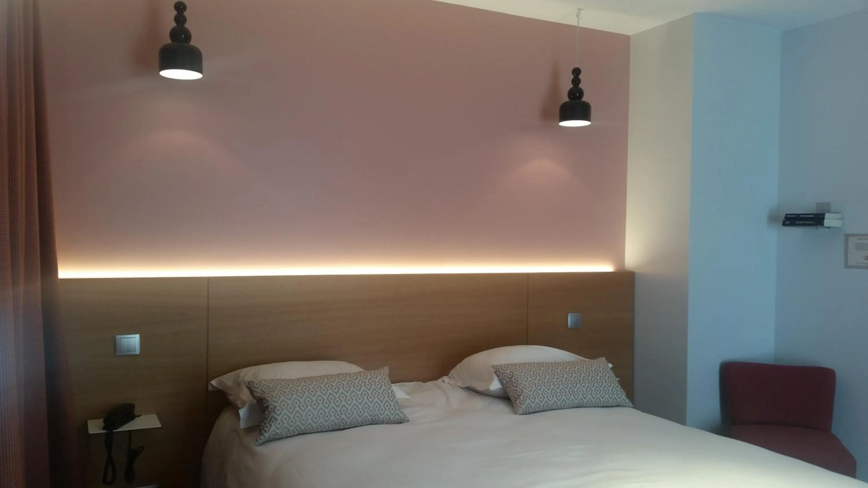 Decorative detail, Bed in The Originals Boutique, Hôtel La Villa Marine, Le Tréport