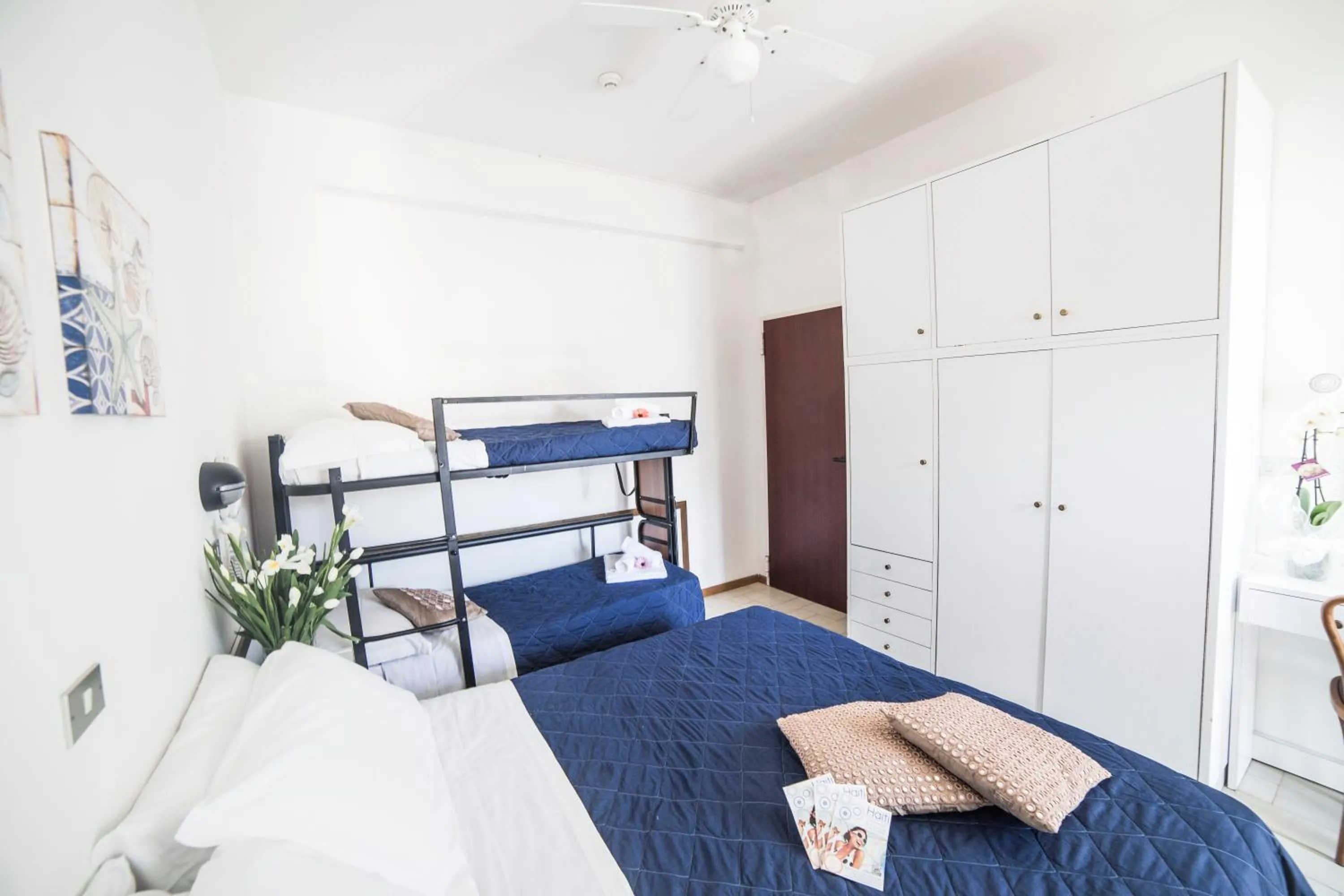 Shower in Hotel Haiti