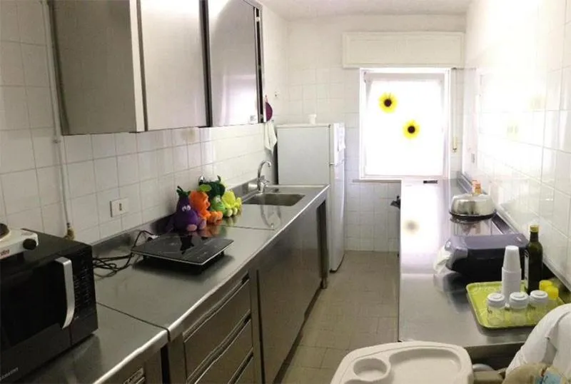 Communal kitchen in Hotel Haiti