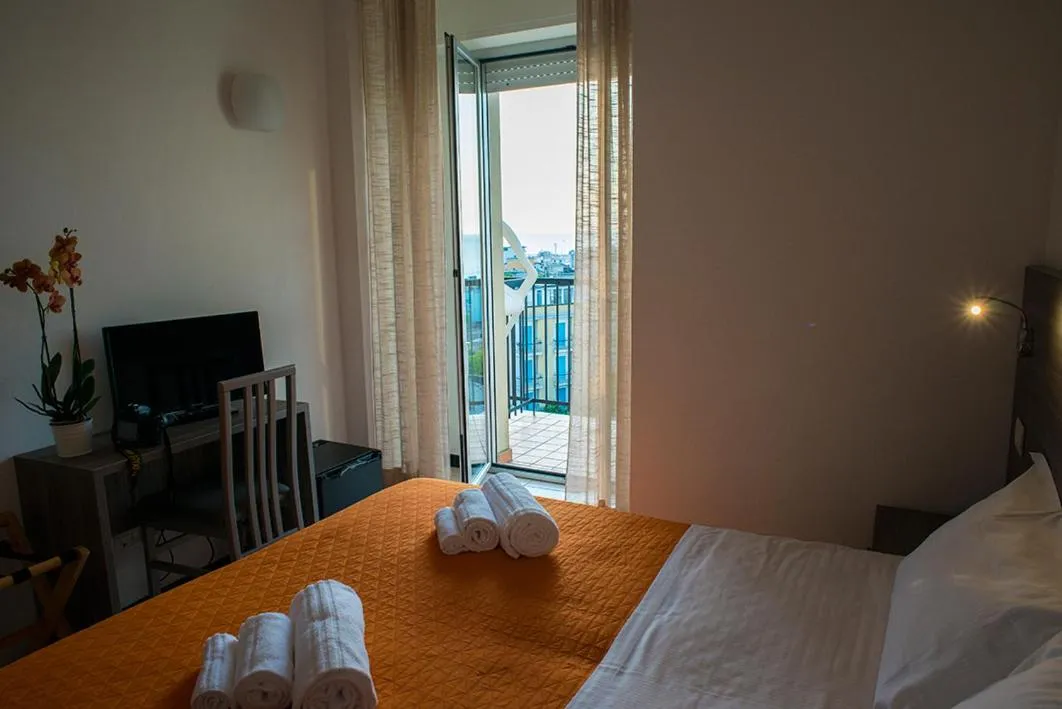 Bed in Hotel Madison