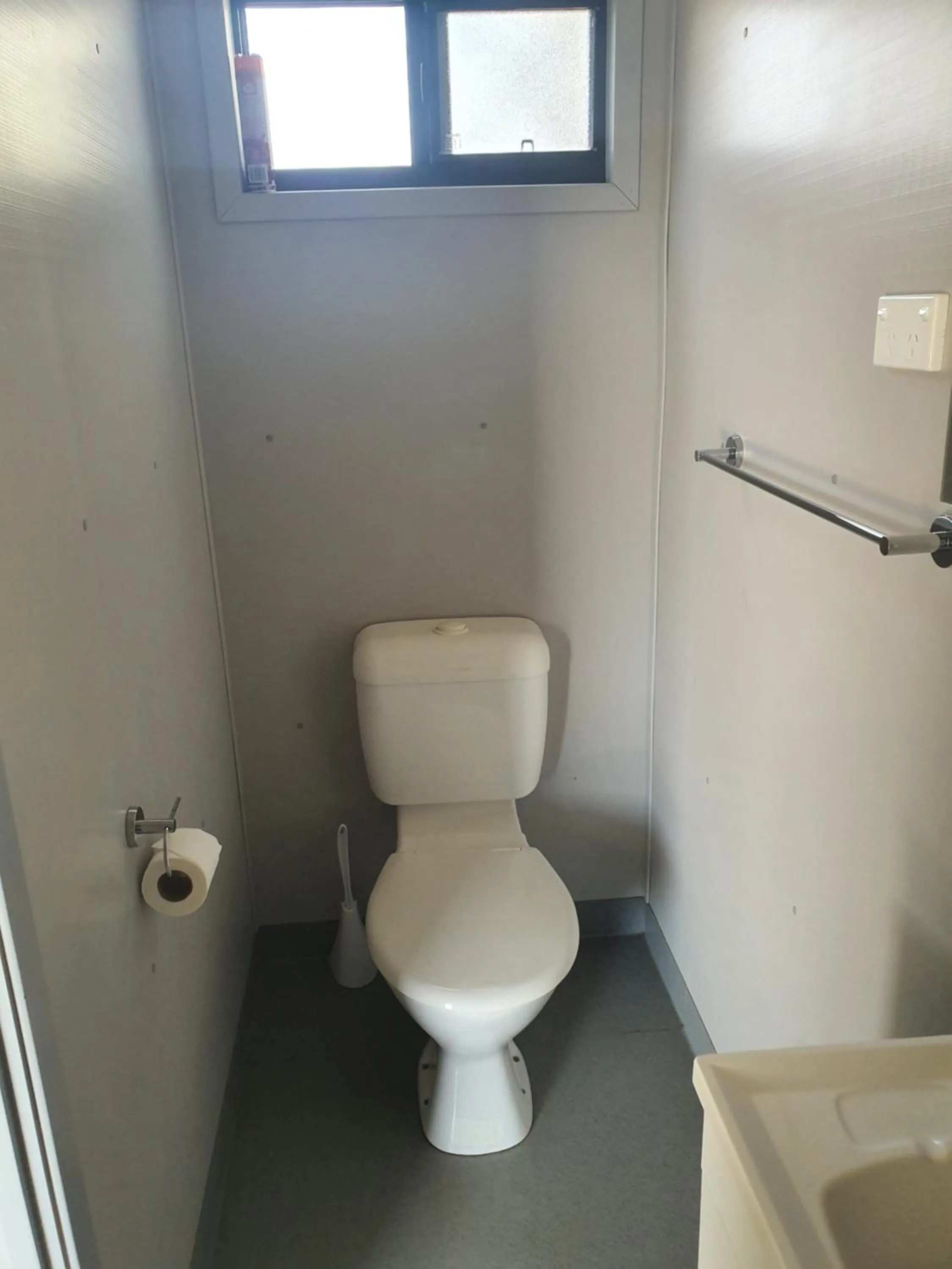 Bathroom in Terminus Hotel