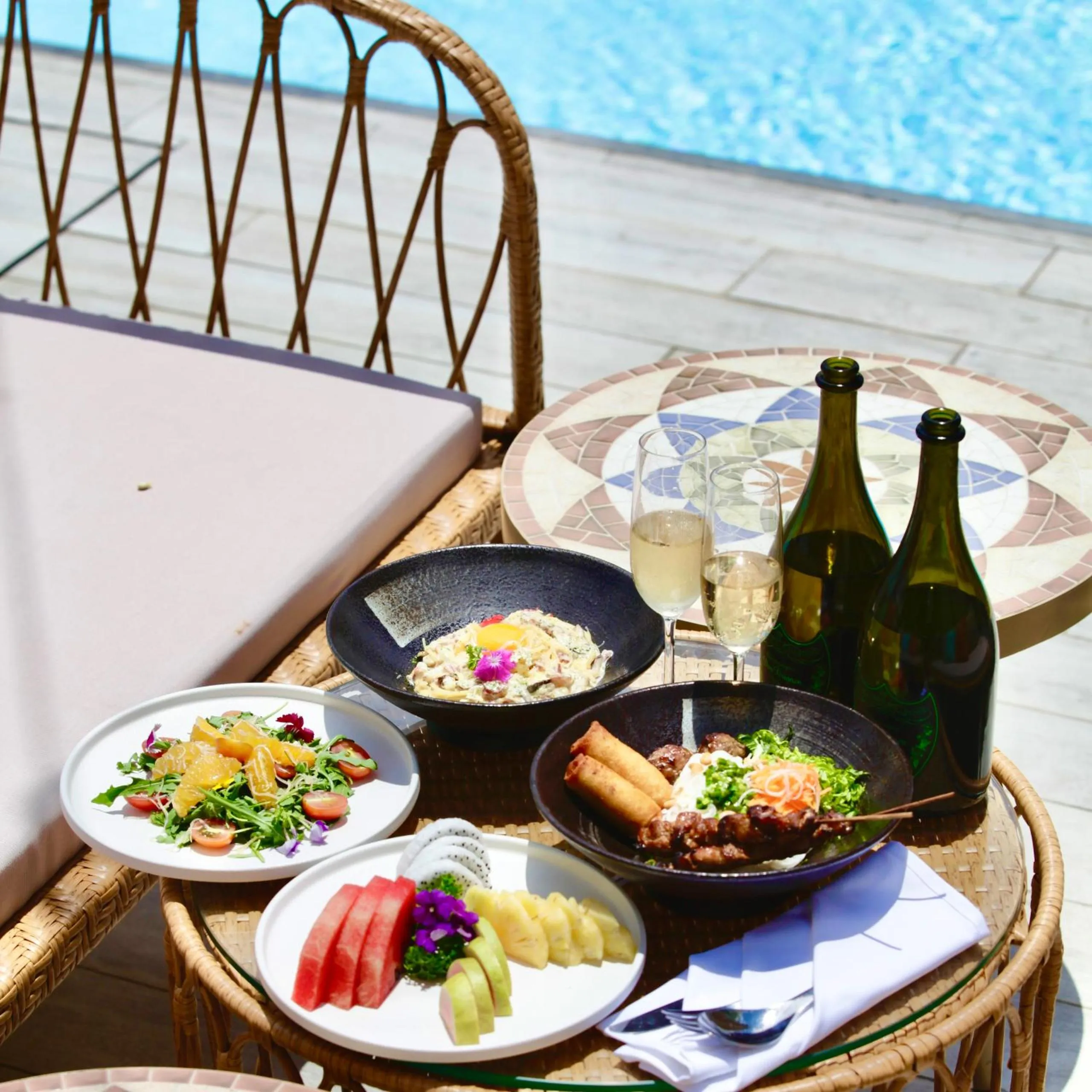 Restaurant/places to eat in Icon Saigon - LifeStyle Design Hotel