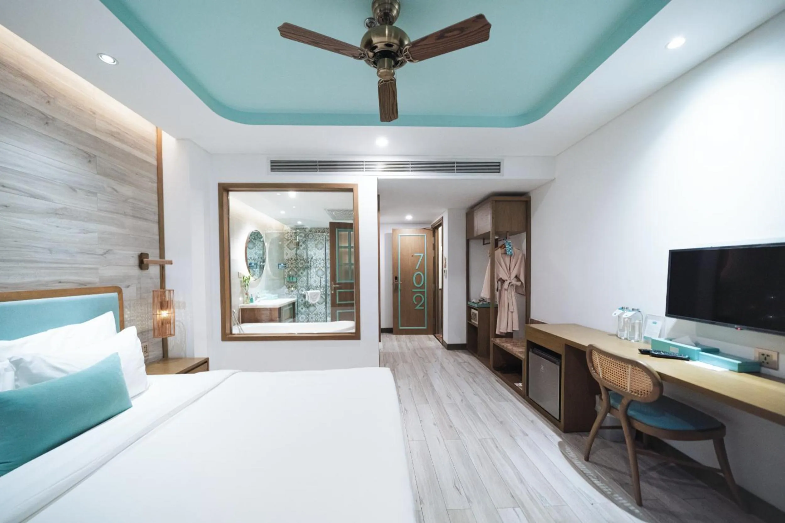 Bedroom, Bed in Icon Saigon - LifeStyle Design Hotel