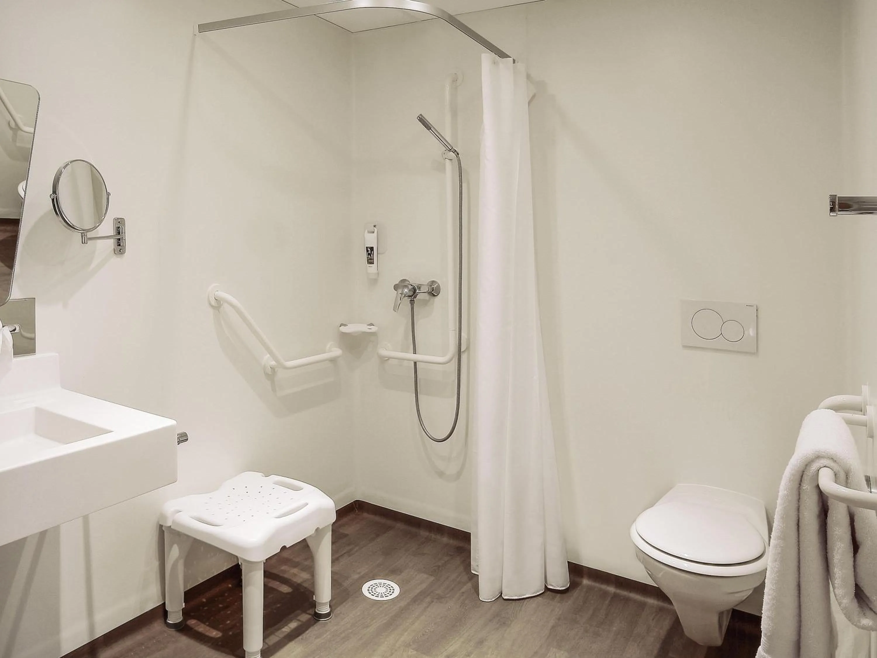 Bedroom in Mercure Hotel Forbach Centre de Loisirs