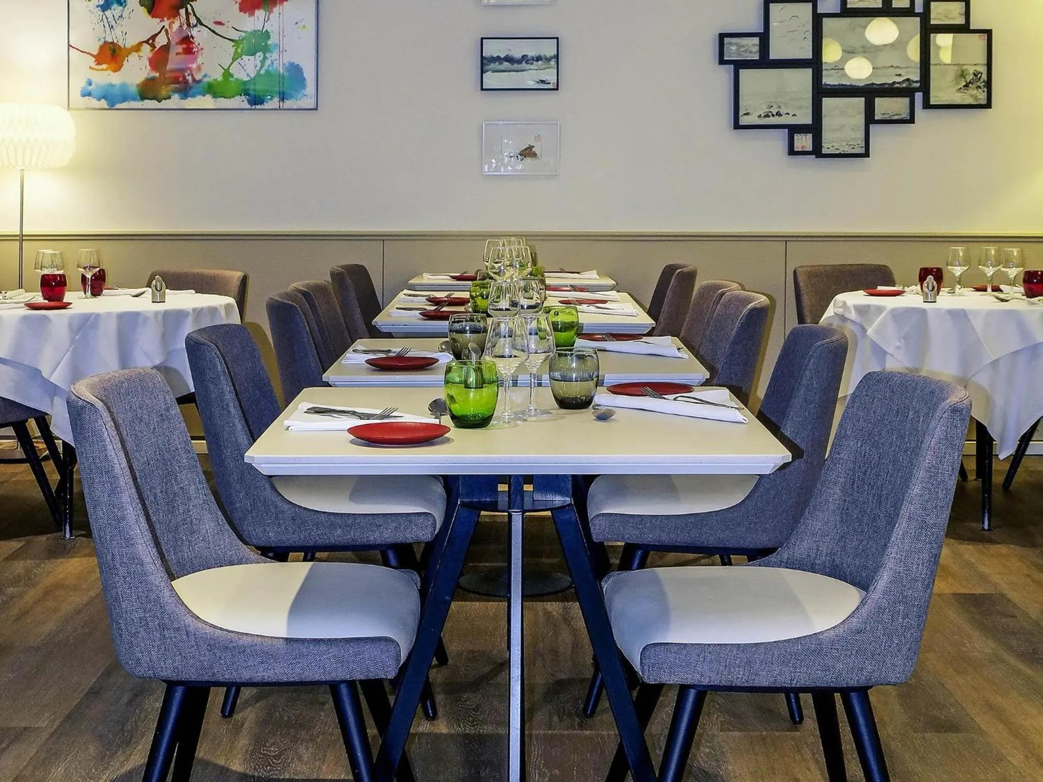 Restaurant/places to eat in Mercure Hotel Forbach Centre de Loisirs