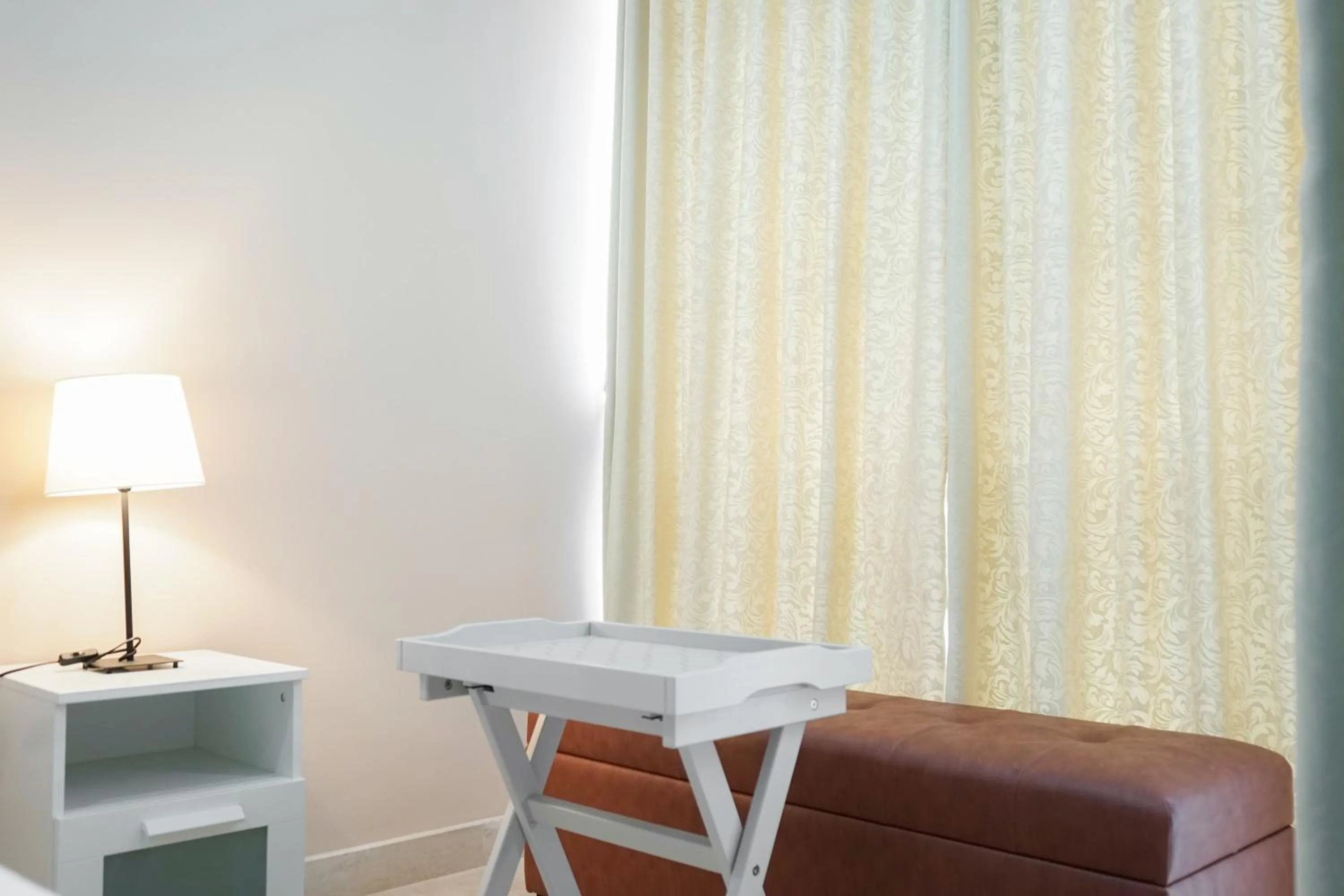 Stunning Studio Room at Menteng Park Apartment By Travelio