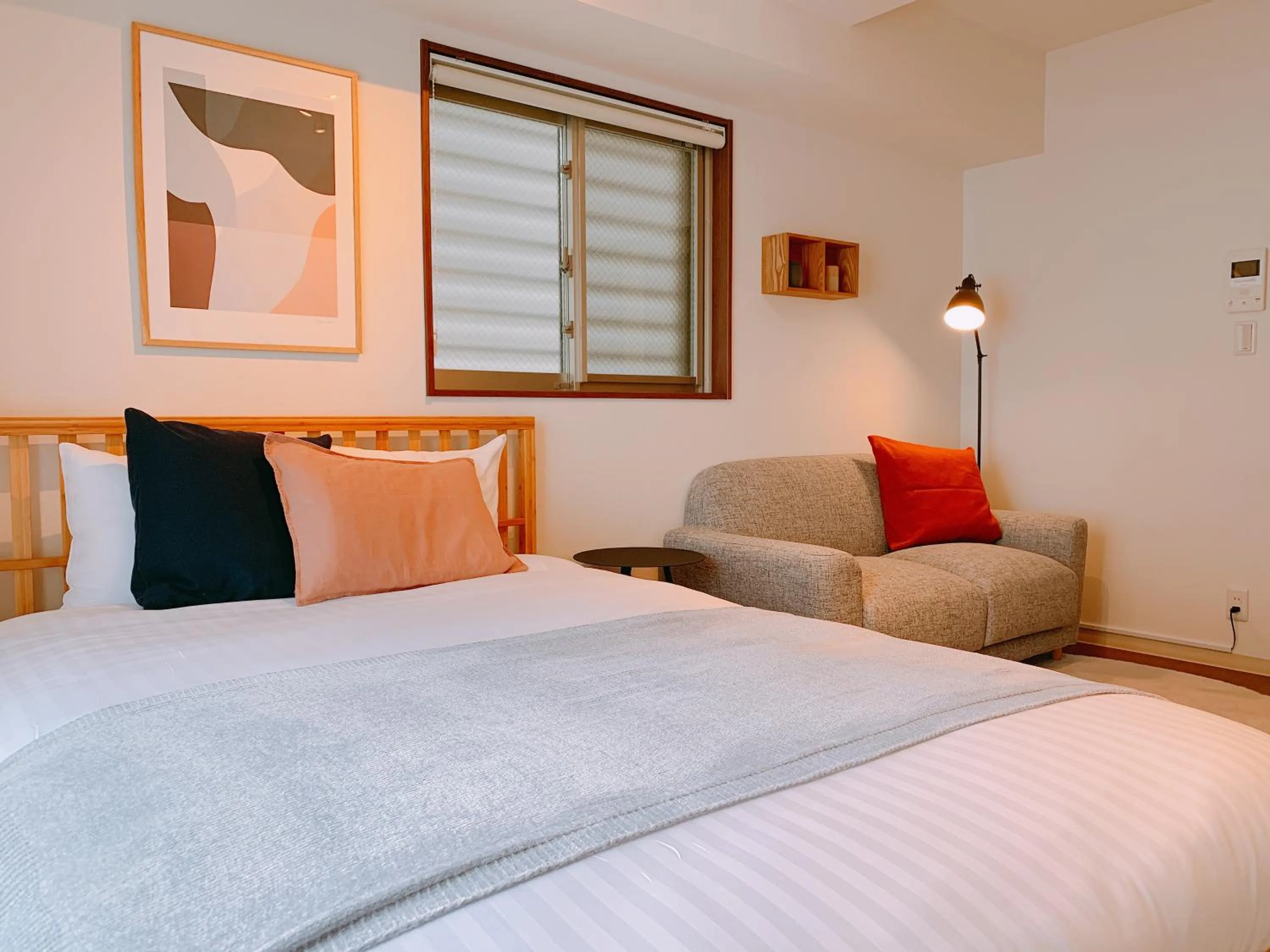 Bed in Dash Living Higashi Azabu