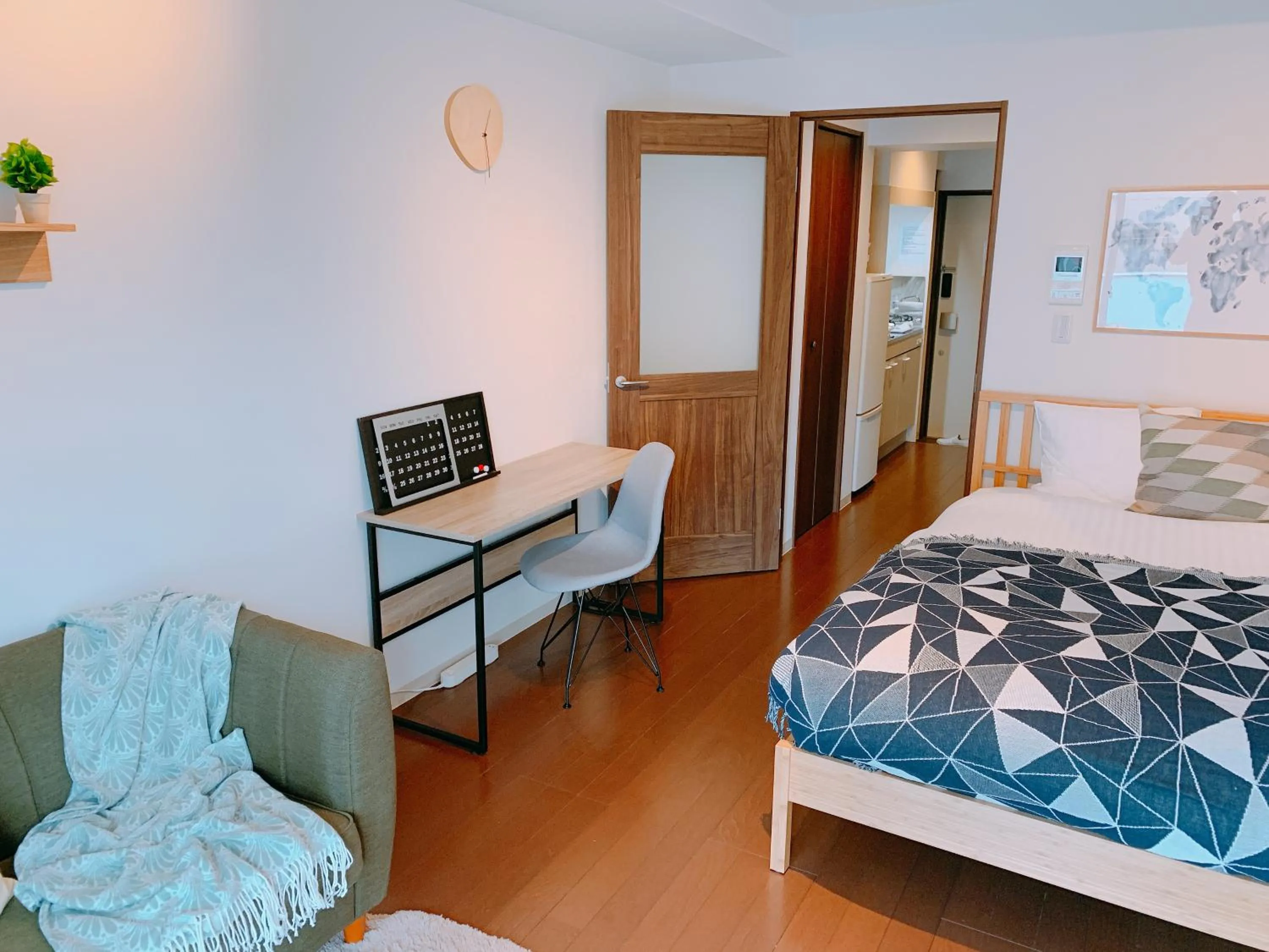 Bed in Dash Living Higashi Azabu