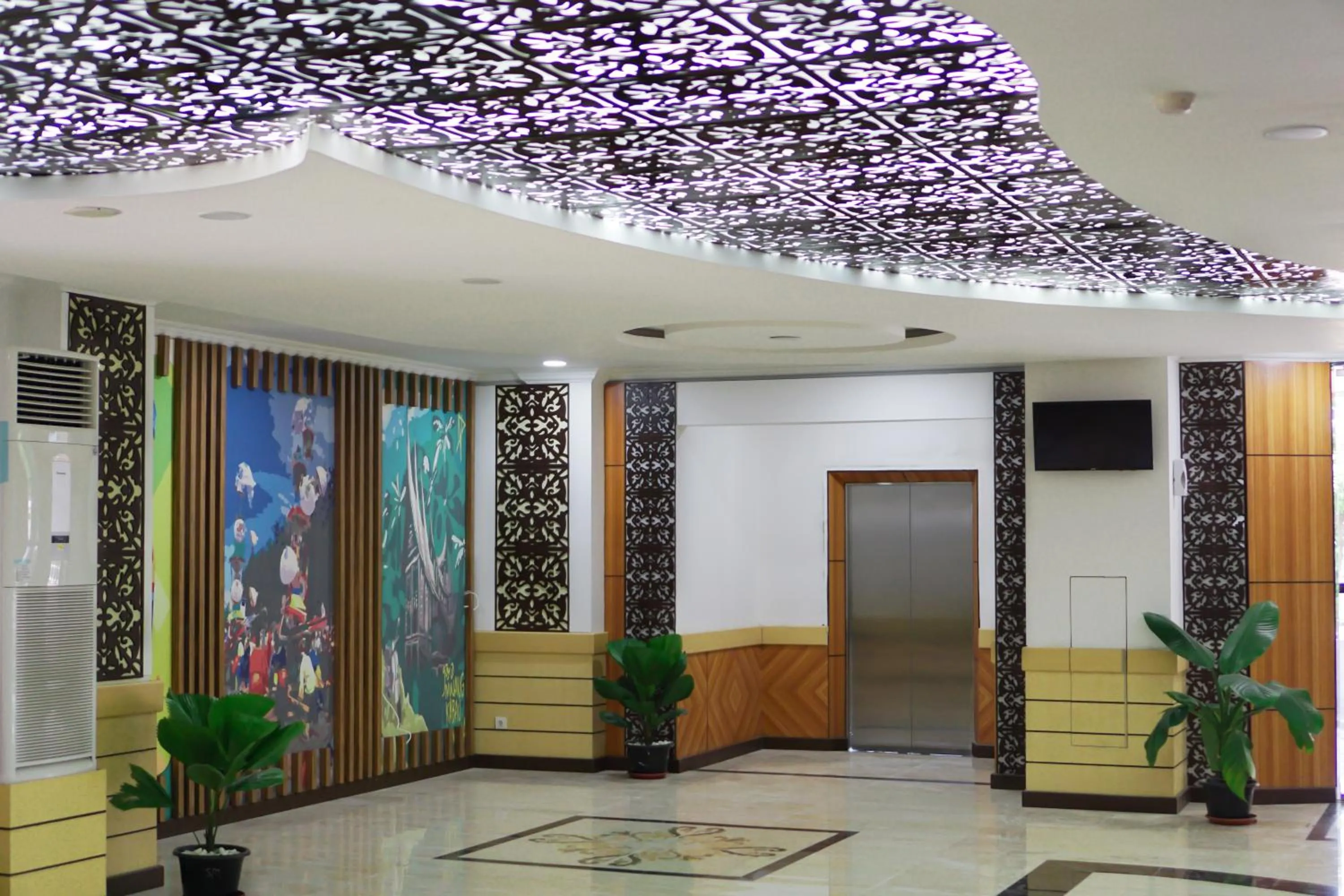 Lobby or reception in UNP Hotel & Convention