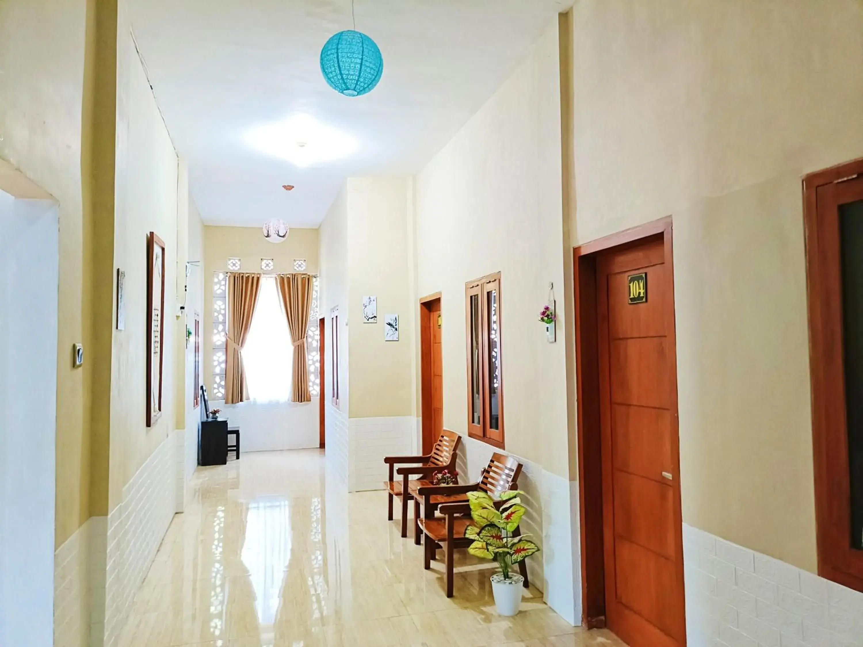 Property building in RedDoorz Syariah near Universitas 17 Agustus Banyuwangi Property building in RedDoorz Syariah near Universitas 17 Agustus Banyuwangi