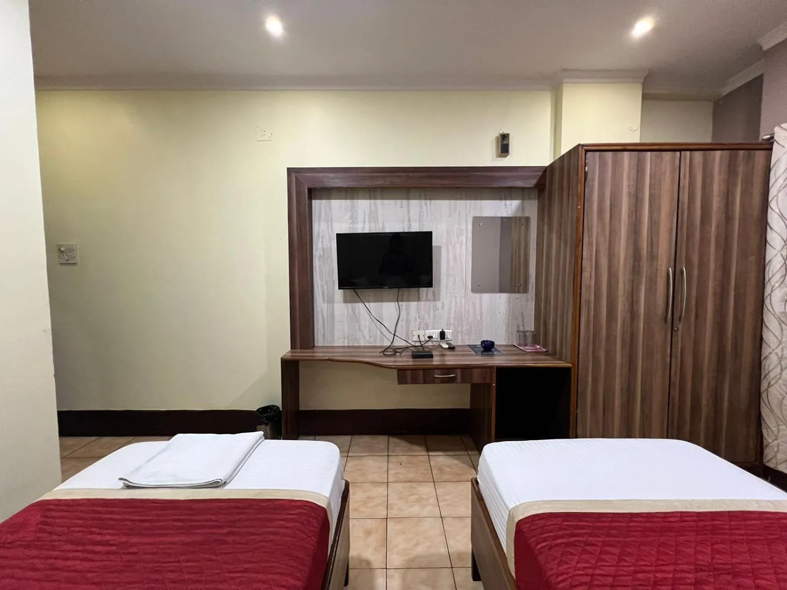 Budget Double Room - single occupancy in Hotel Bluemoon