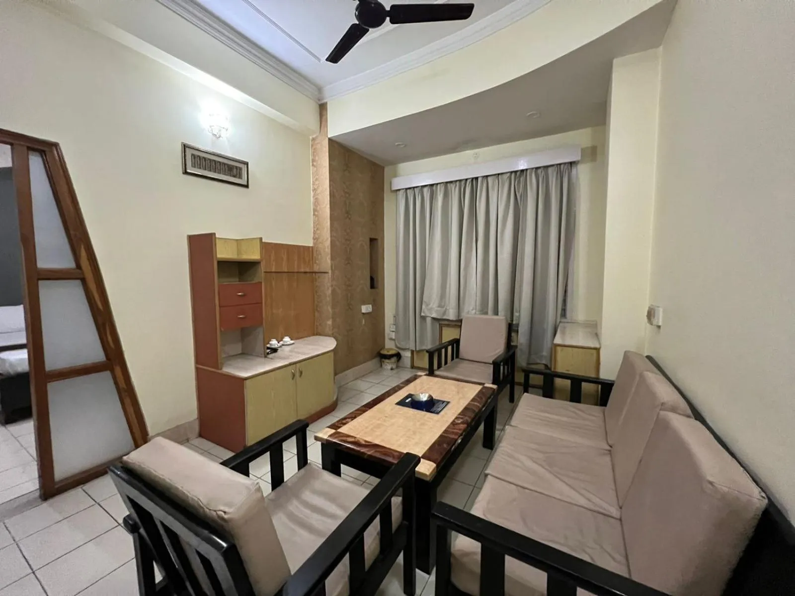 Deluxe Suite - single occupancy in Hotel Bluemoon