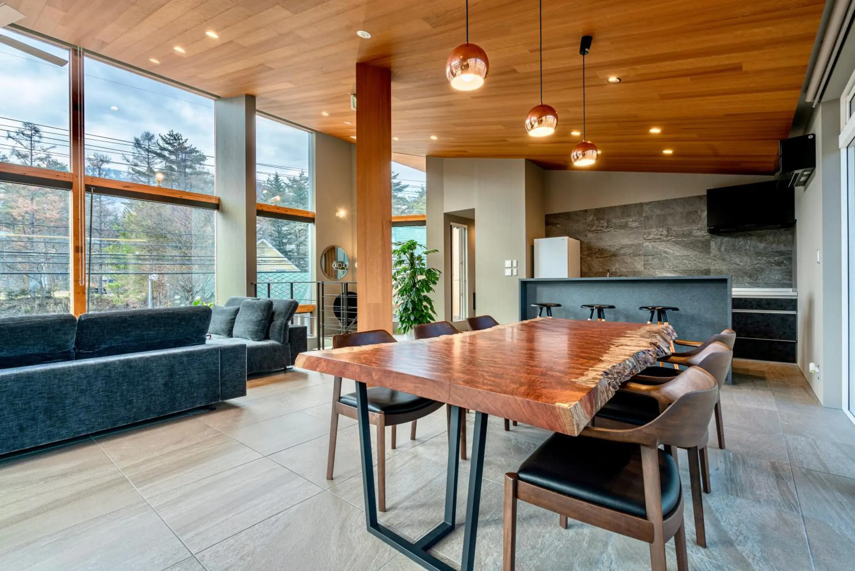 Three-Bedroom Chalet in Hakuba Jade Chalet by Jade Group Three-Bedroom Chalet in Hakuba Jade Chalet by Jade Group