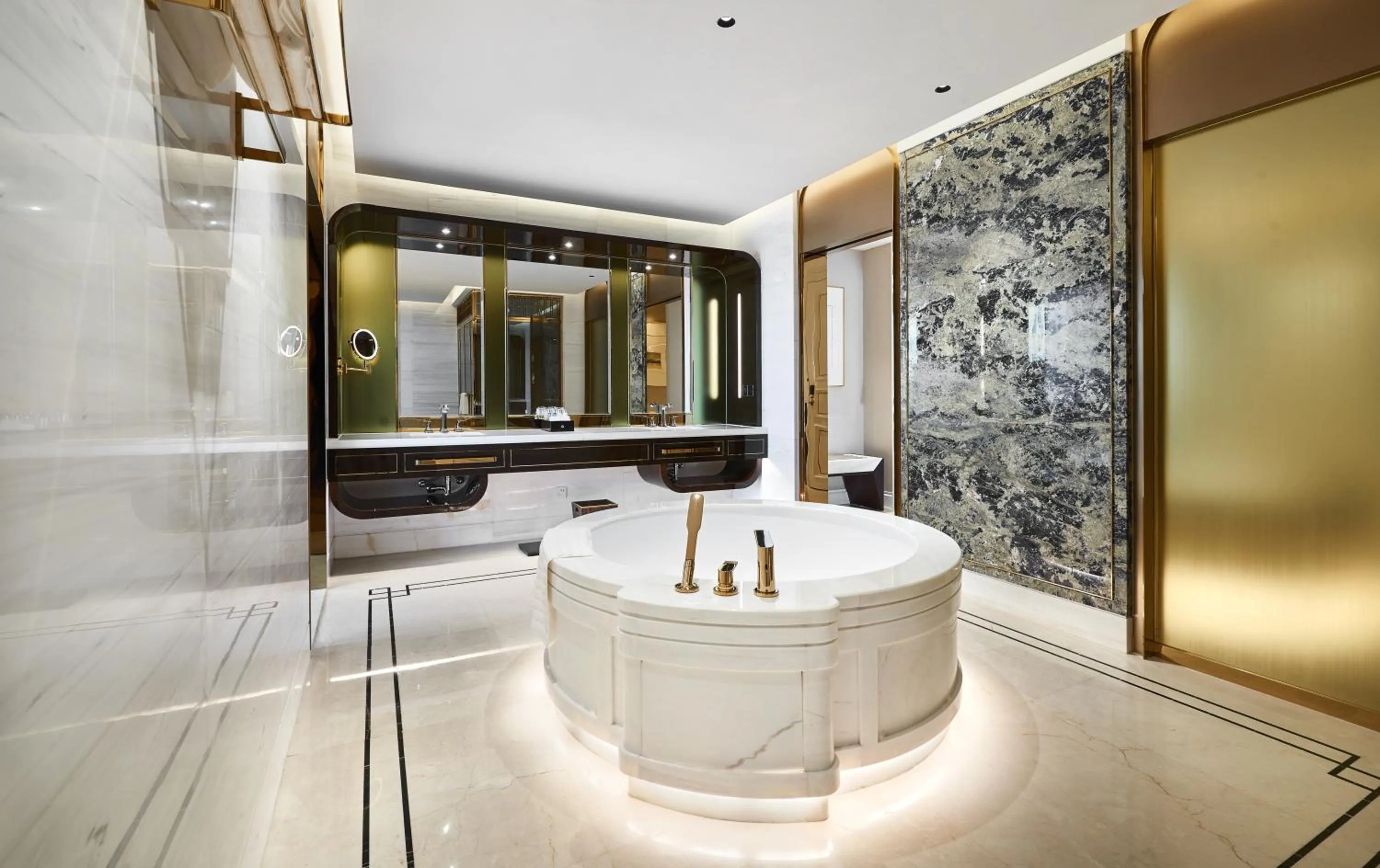 Bath in Jin Bei Palace Hotel