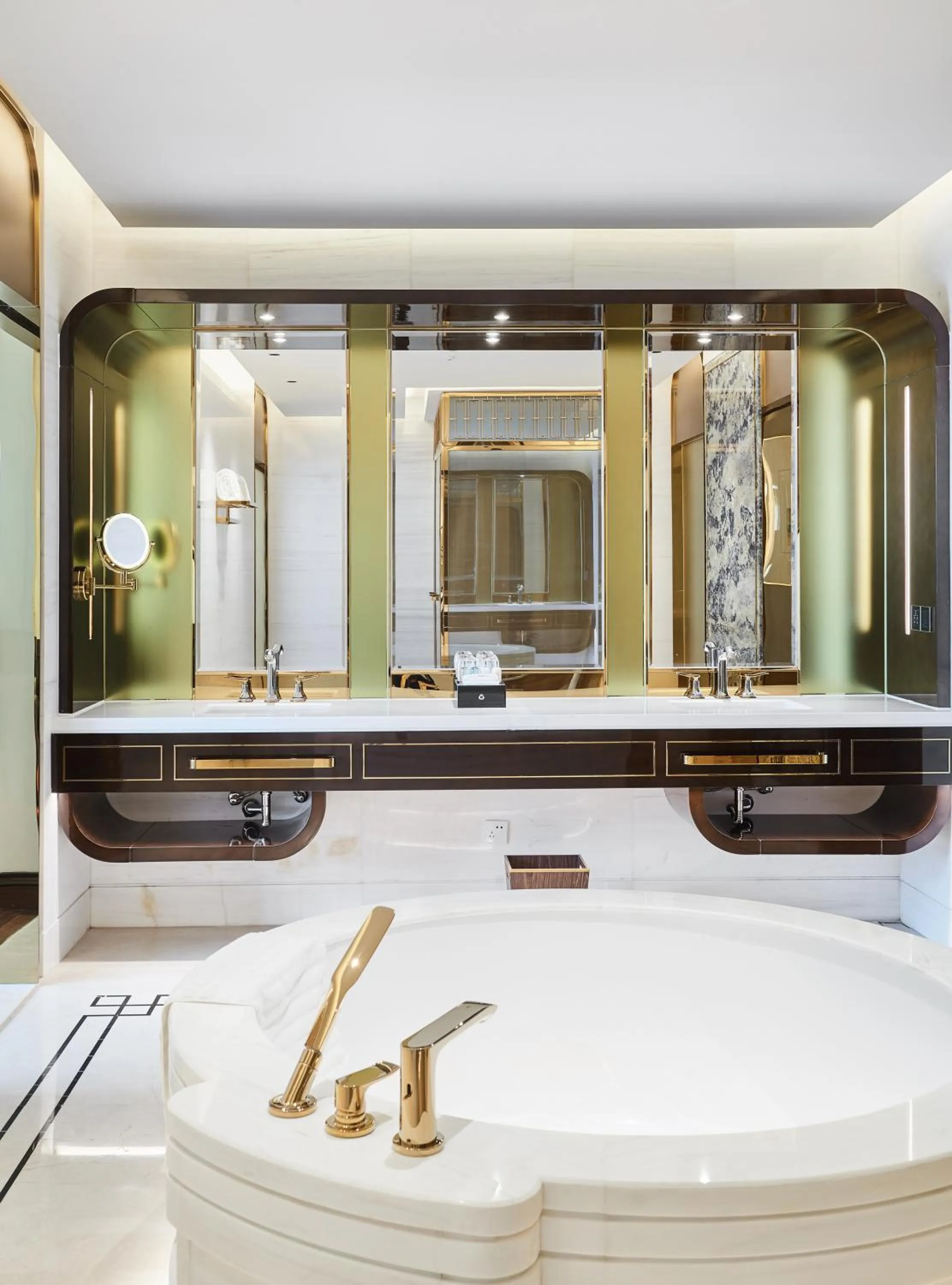 Bathroom in Jin Bei Palace Hotel