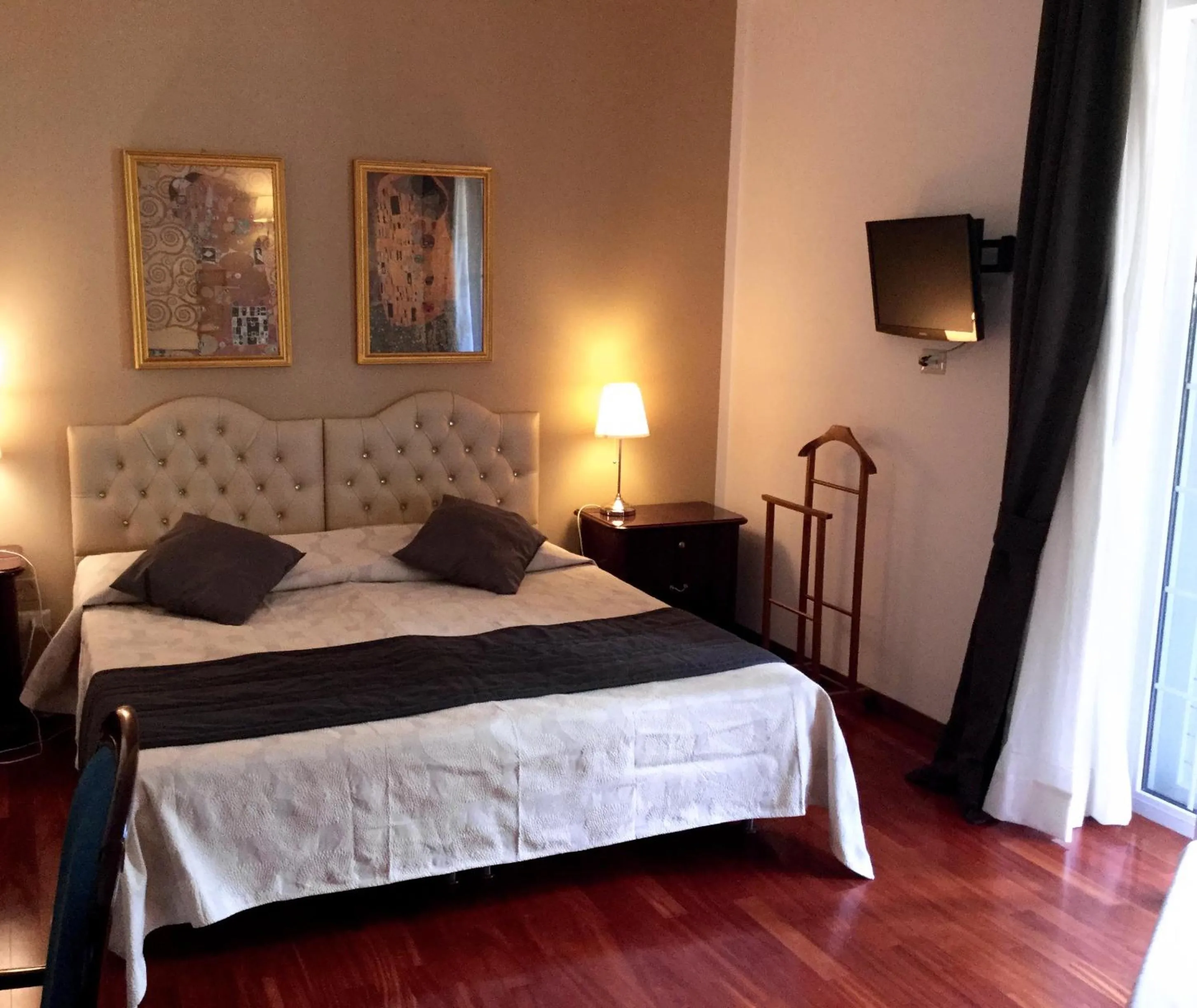 Photo of the whole room, Bed in B&B Villa Di Giorgi