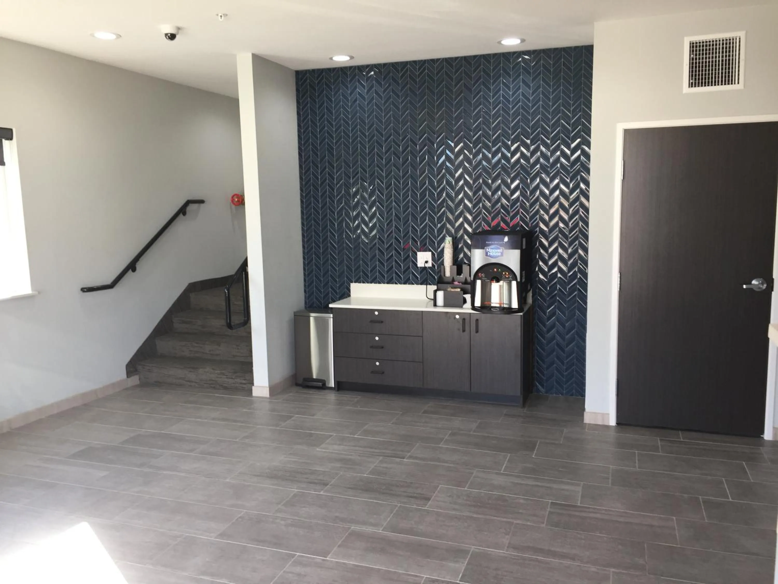 Coffee/tea facilities in Studio 6-Mesquite, TX - Dallas