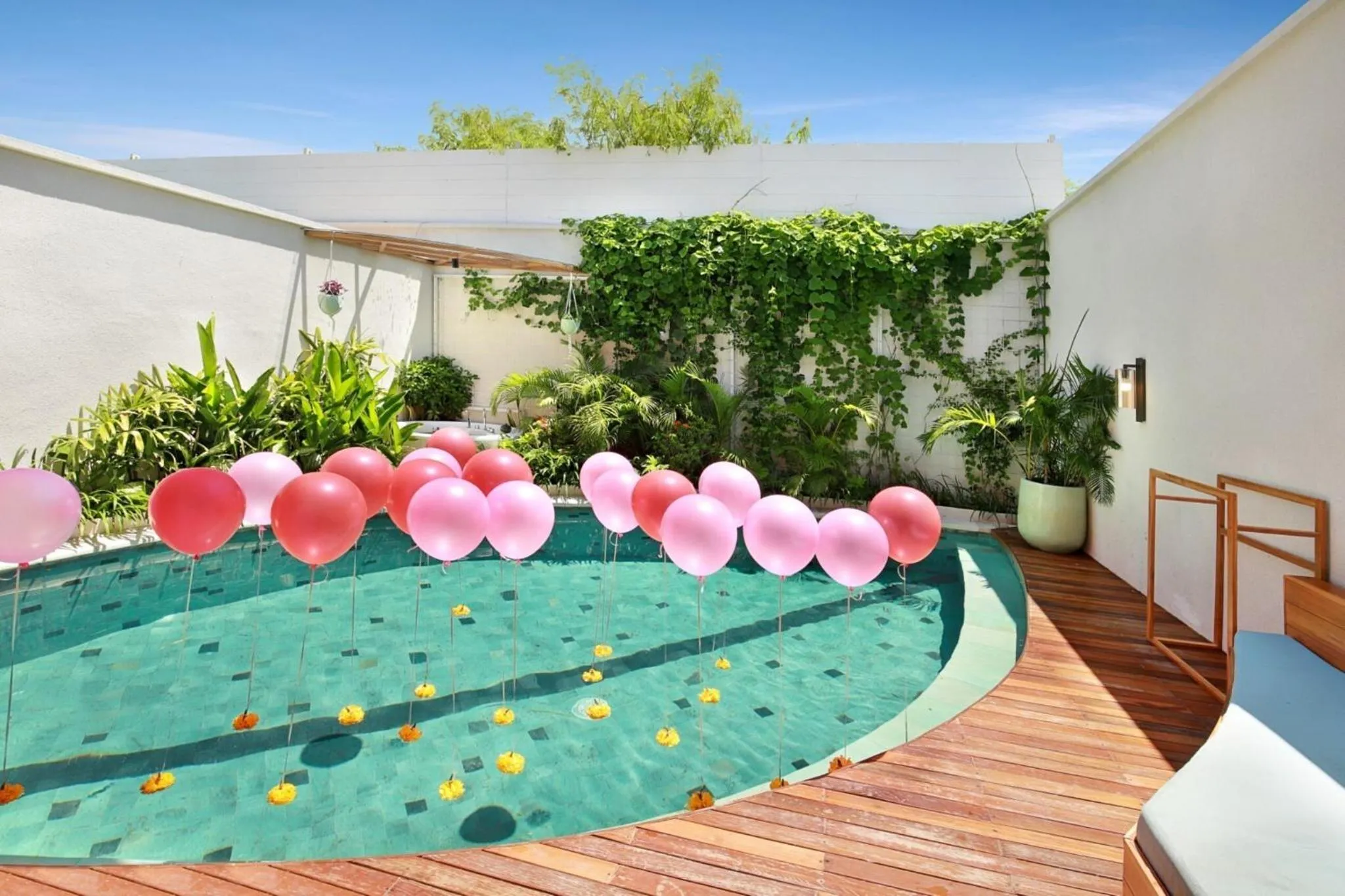 Swimming pool in Sini Vie Resort & Spa Seminyak by Ini Vie Hospitality