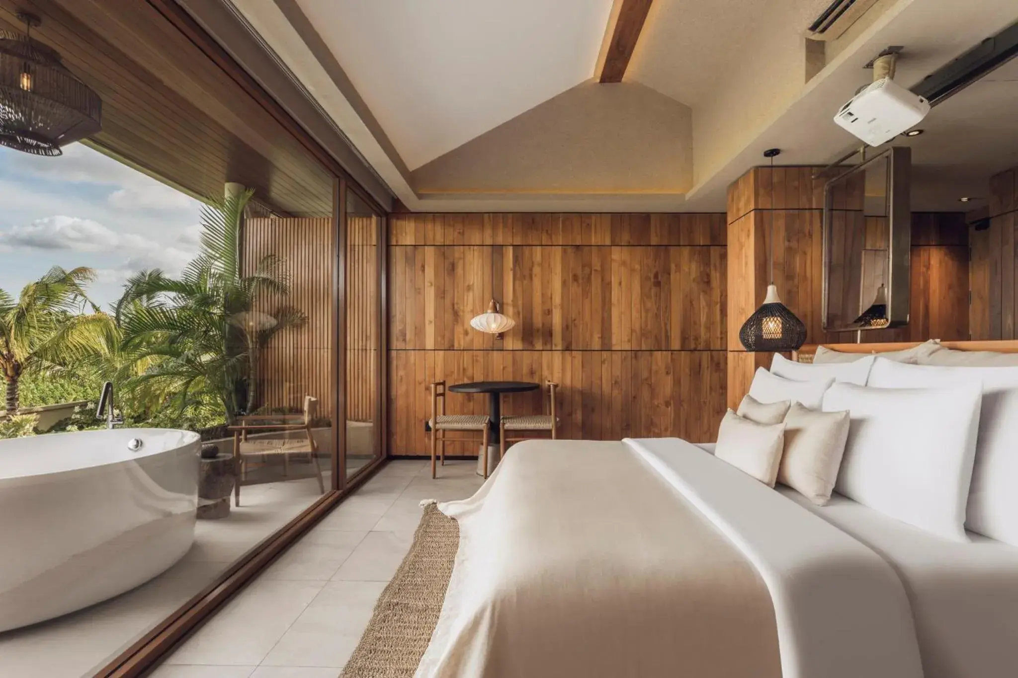 Bed in Sini Vie Resort & Spa Seminyak by Ini Vie Hospitality Bed in Sini Vie Resort & Spa Seminyak by Ini Vie Hospitality
