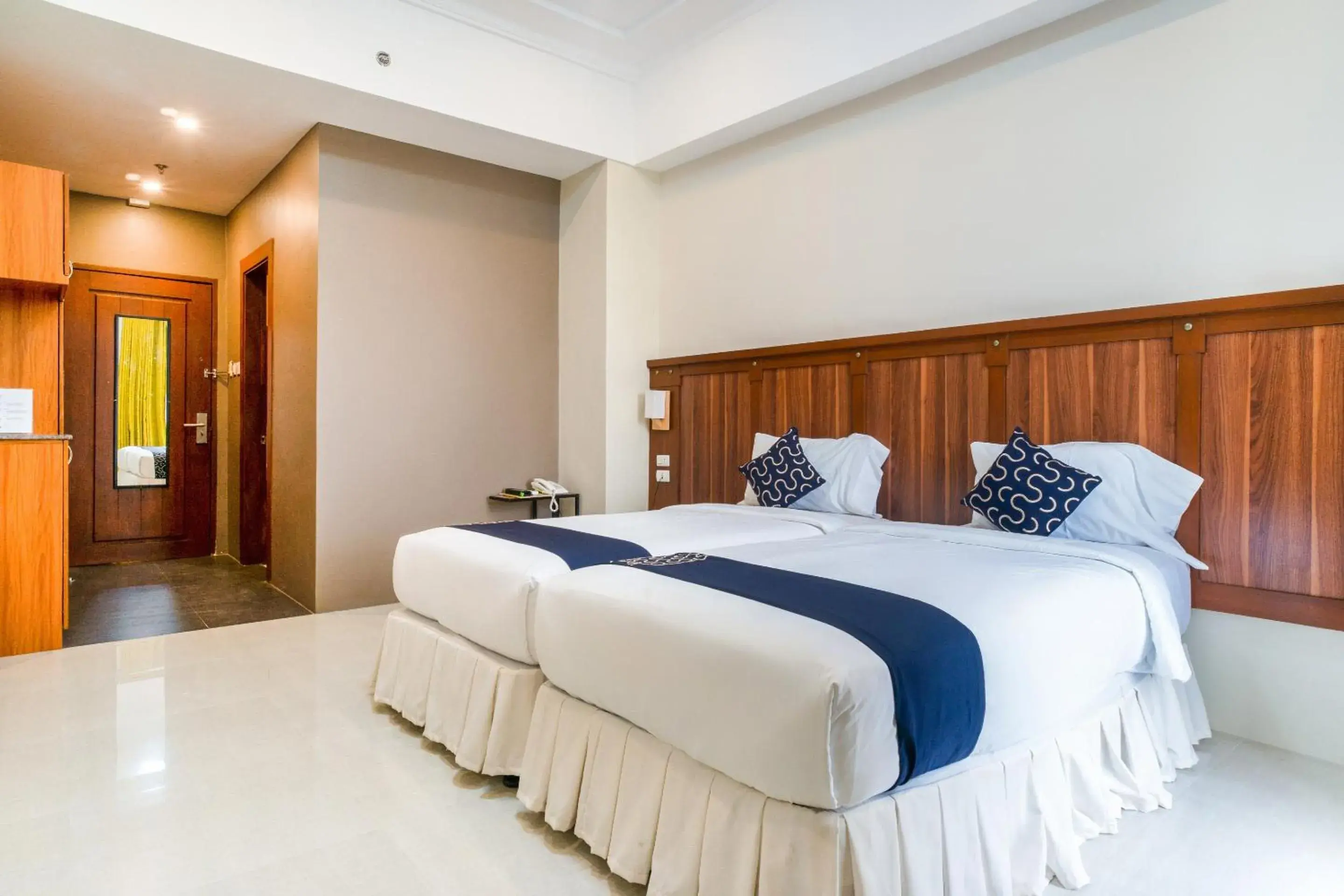 Deluxe Double Room in Capital O 460 World Palace Hotel Deluxe Double Room in Capital O 460 World Palace Hotel