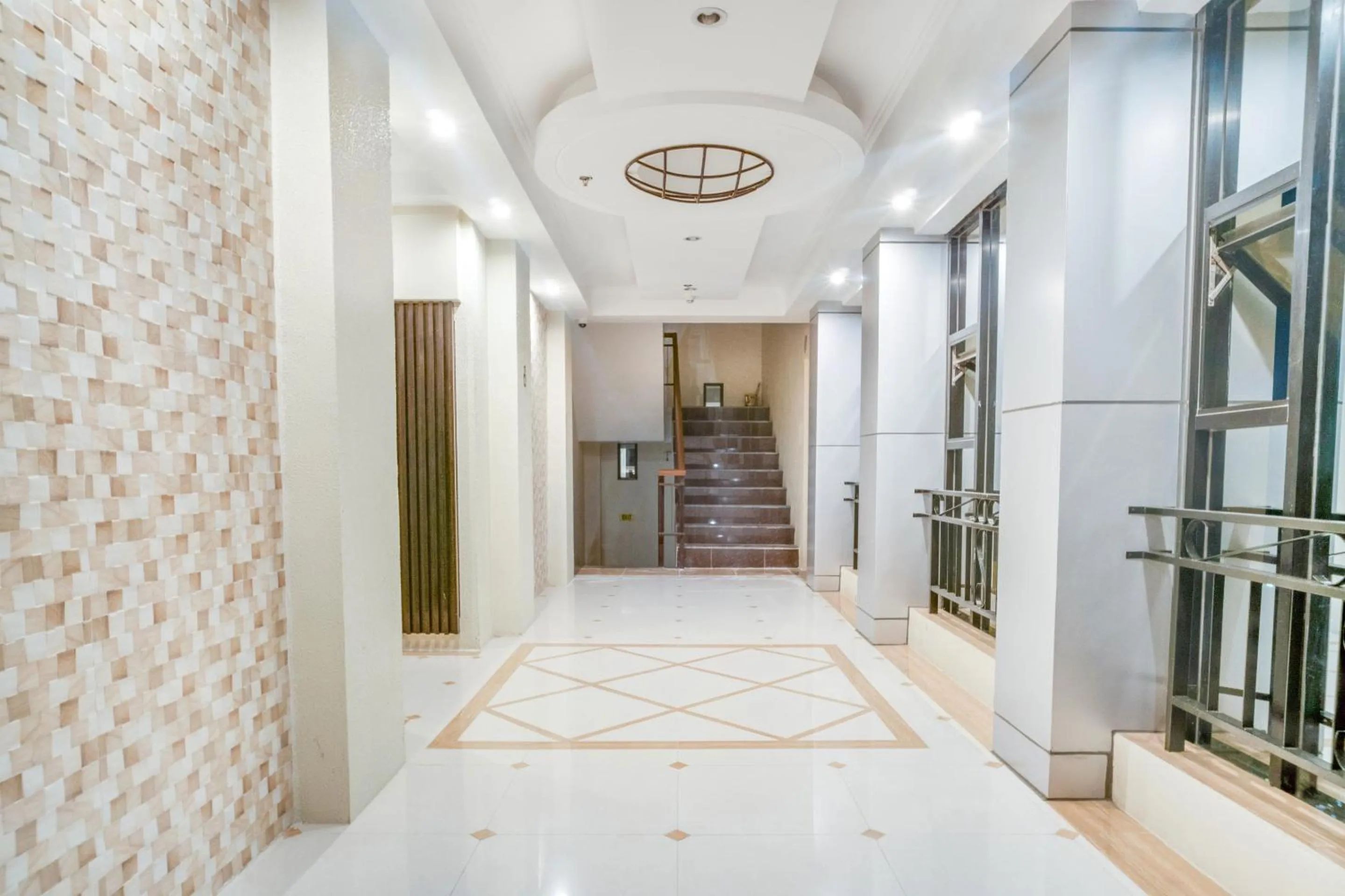 Lobby or reception in Capital O 460 World Palace Hotel