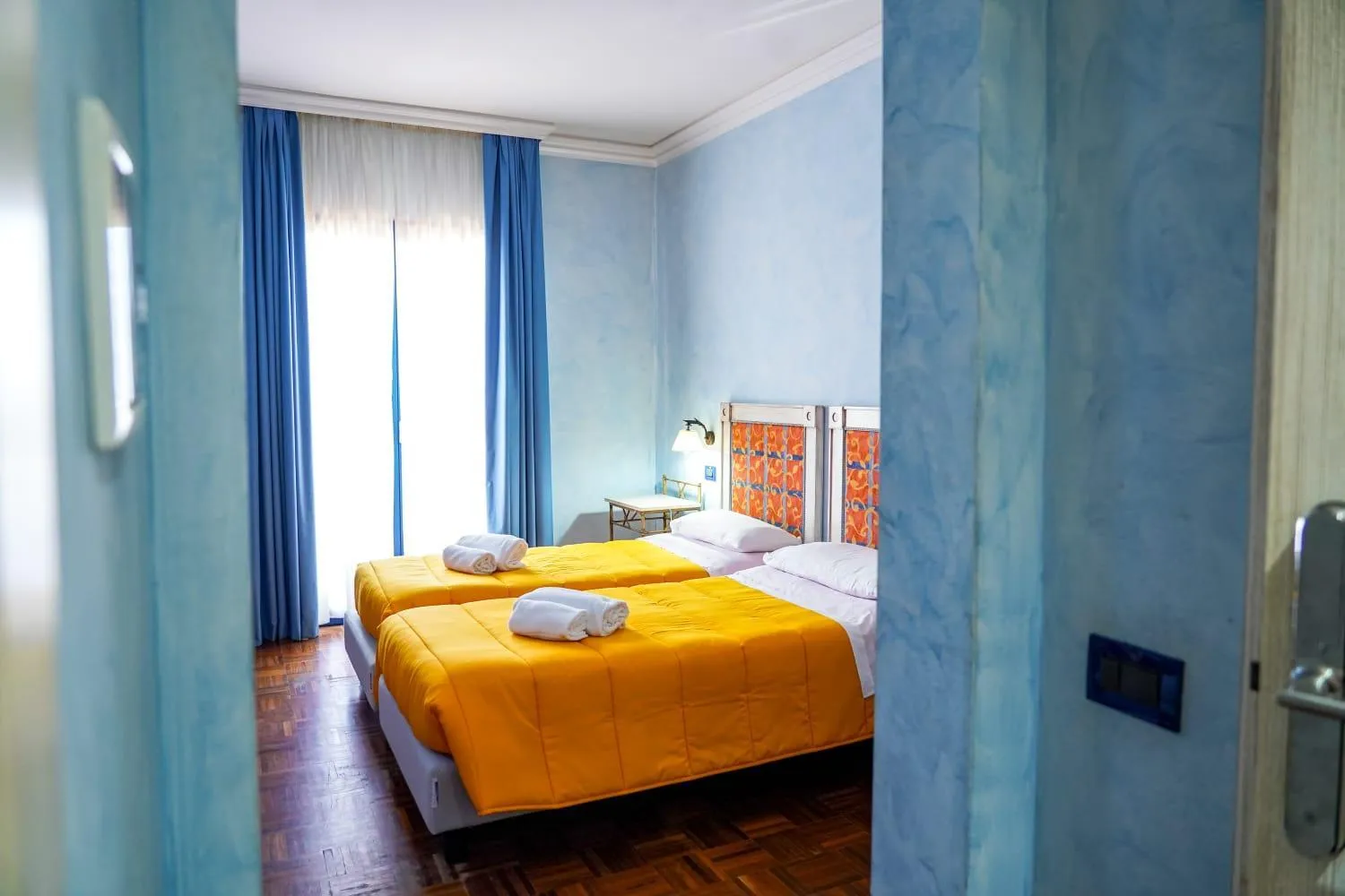 Bed in Motel - Hotel Nautico Pozzallo